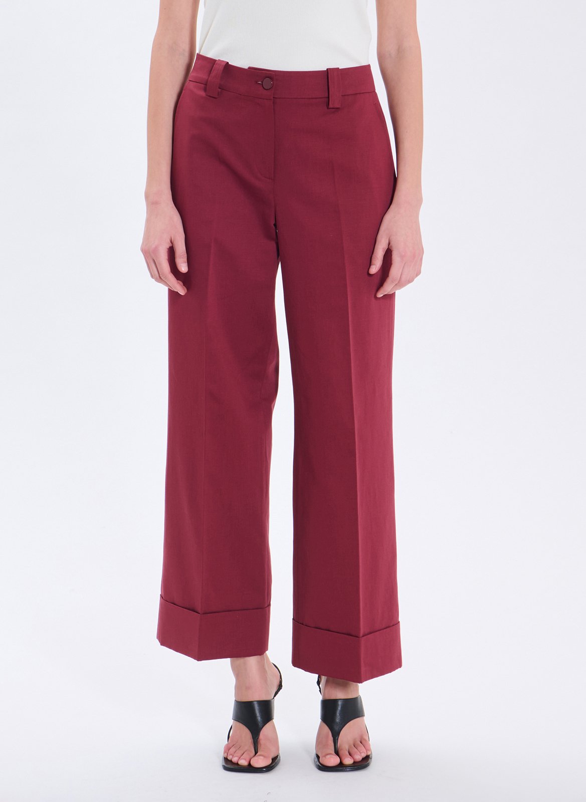 Plain high-waisted straight-cut pants ZAPA Red