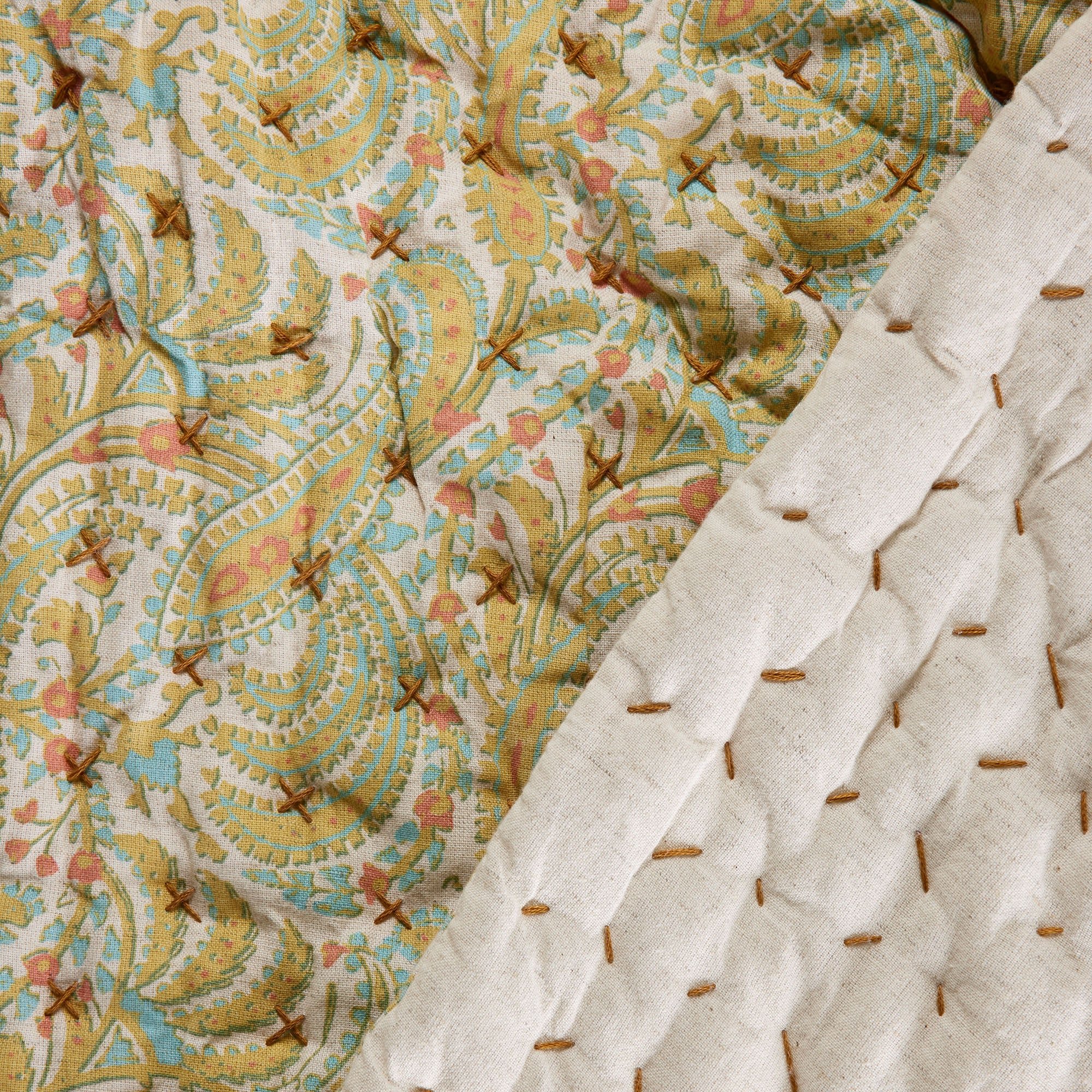 CARLINA - Quilted linen bedspread MADURA Yellow