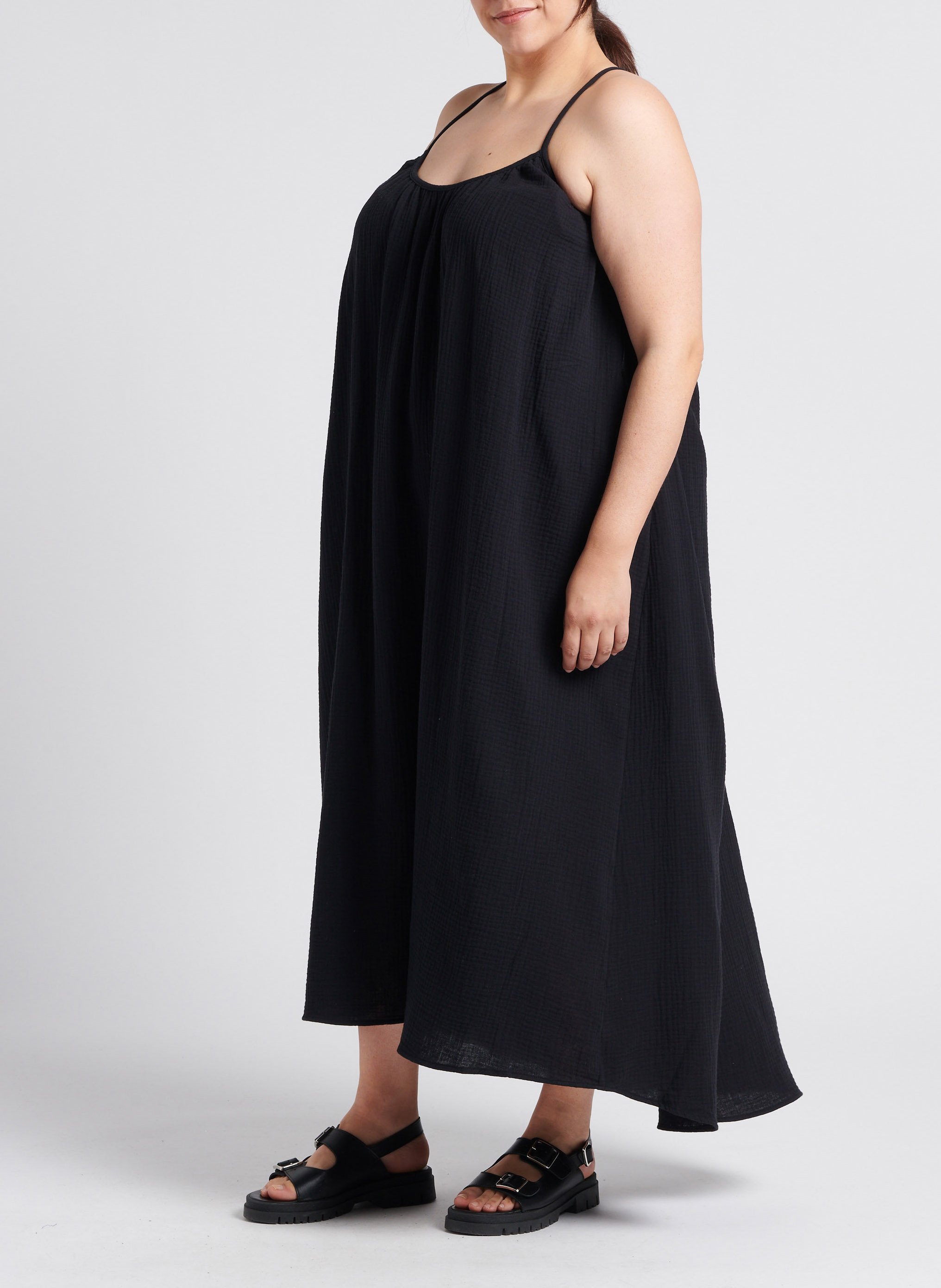 Robe longue col rond en coton  VERO MODA CURVE Noir