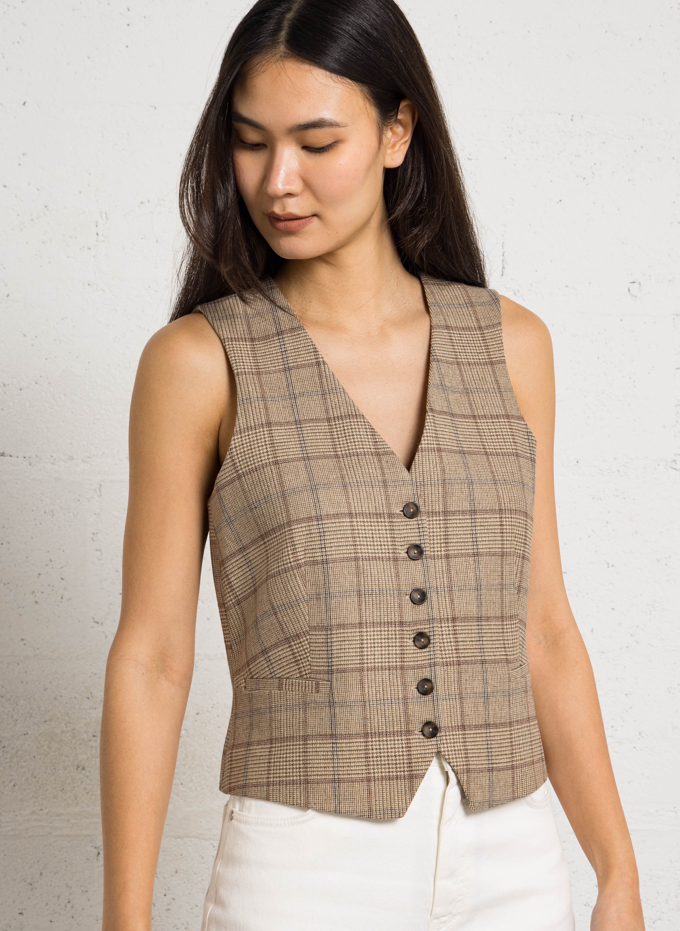 Karierte taillierte Weste mit Knöpfen MAISON 123 Beige