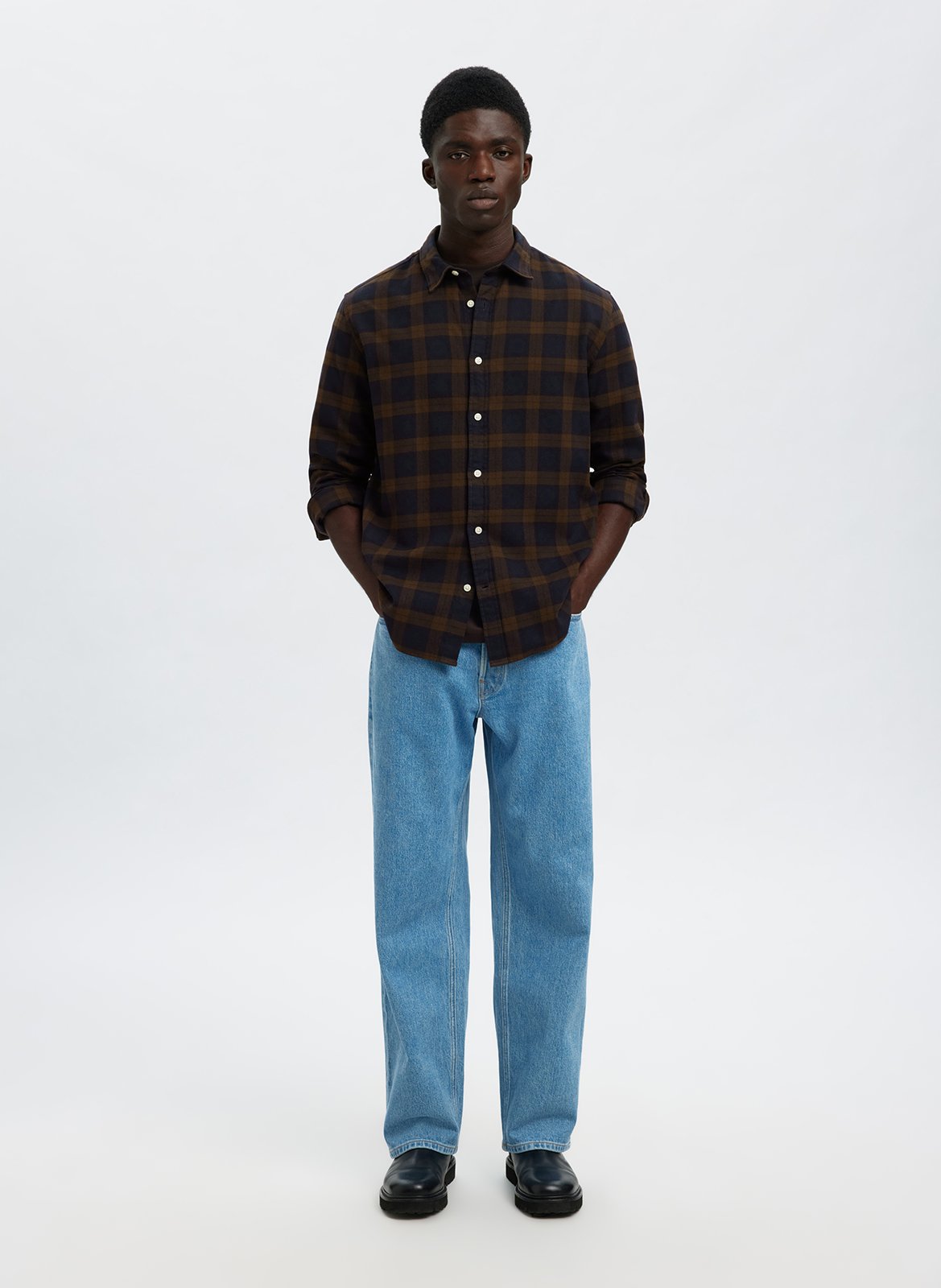 Organic cotton shirt with classic collar SELECTED Brown