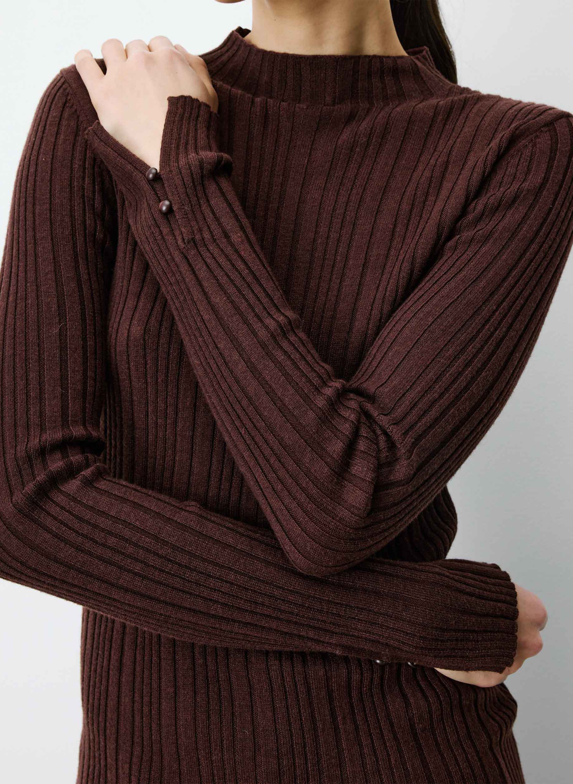 Ribbed fitted sweater GRACE ET MILA Brown