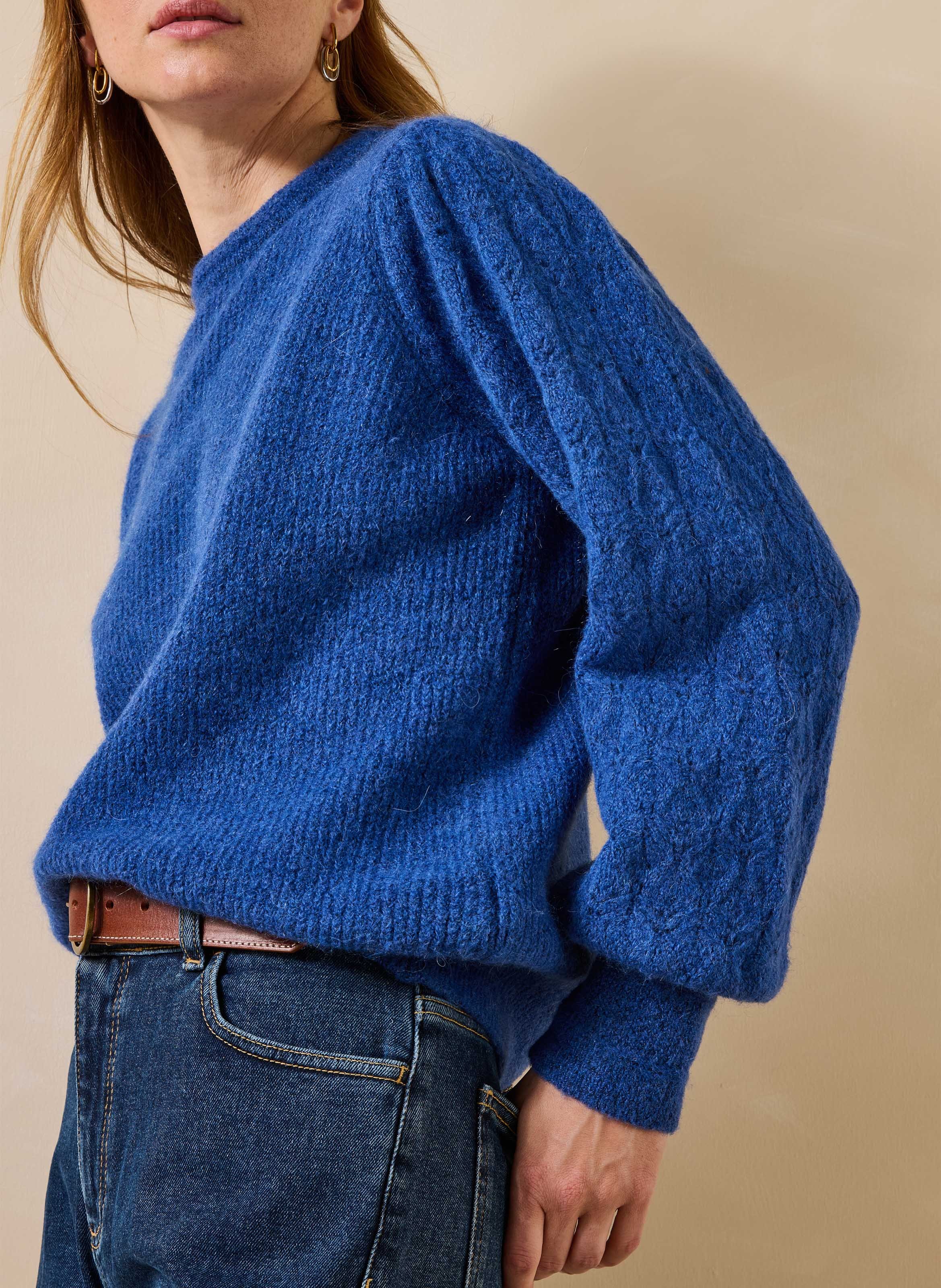 Straight fit round neck sweater in mixed knit with eyelet details. LA FEE MARABOUTEE Blue
