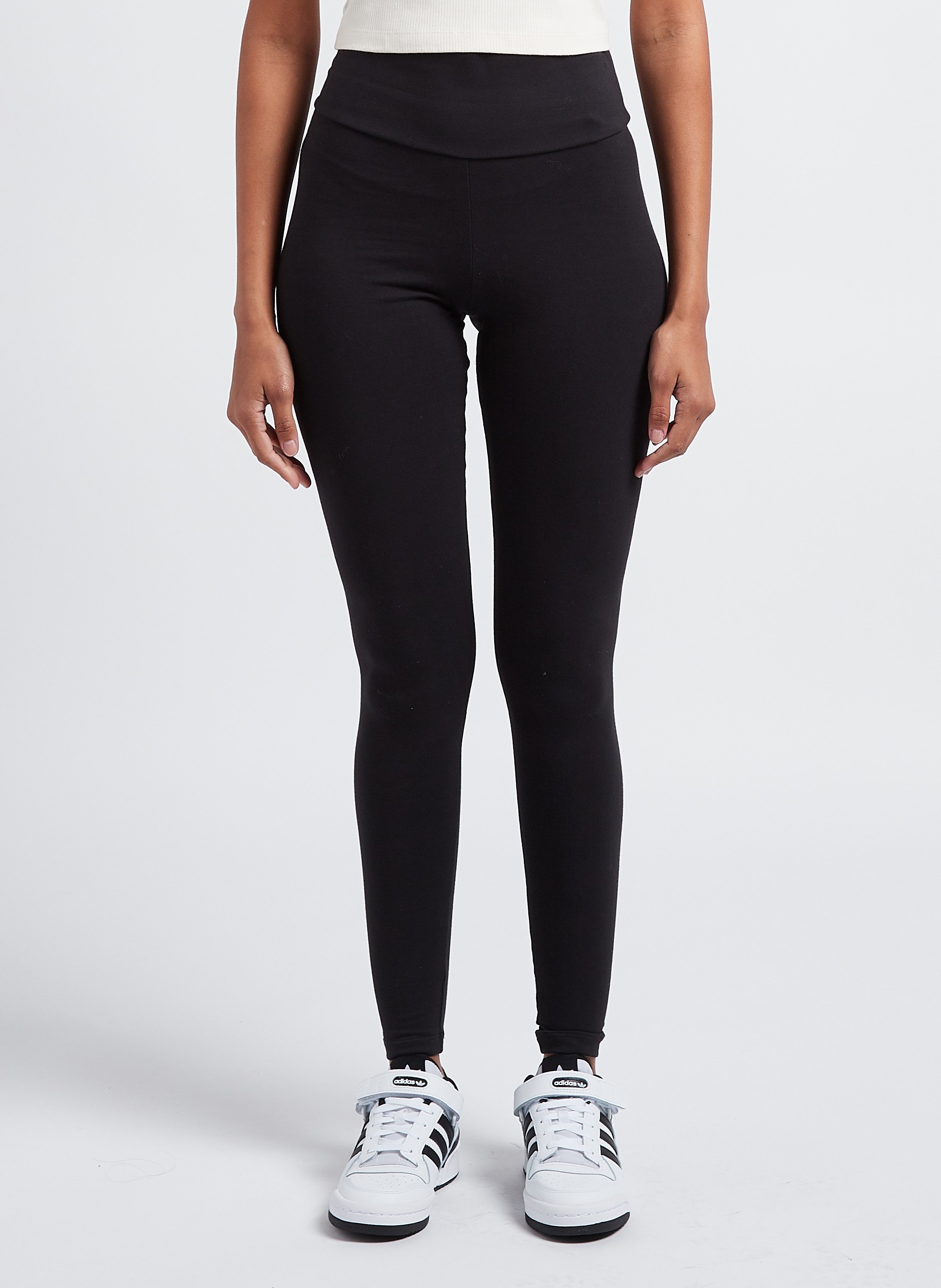 Pantalon adidas femme online ouvert sur le coté