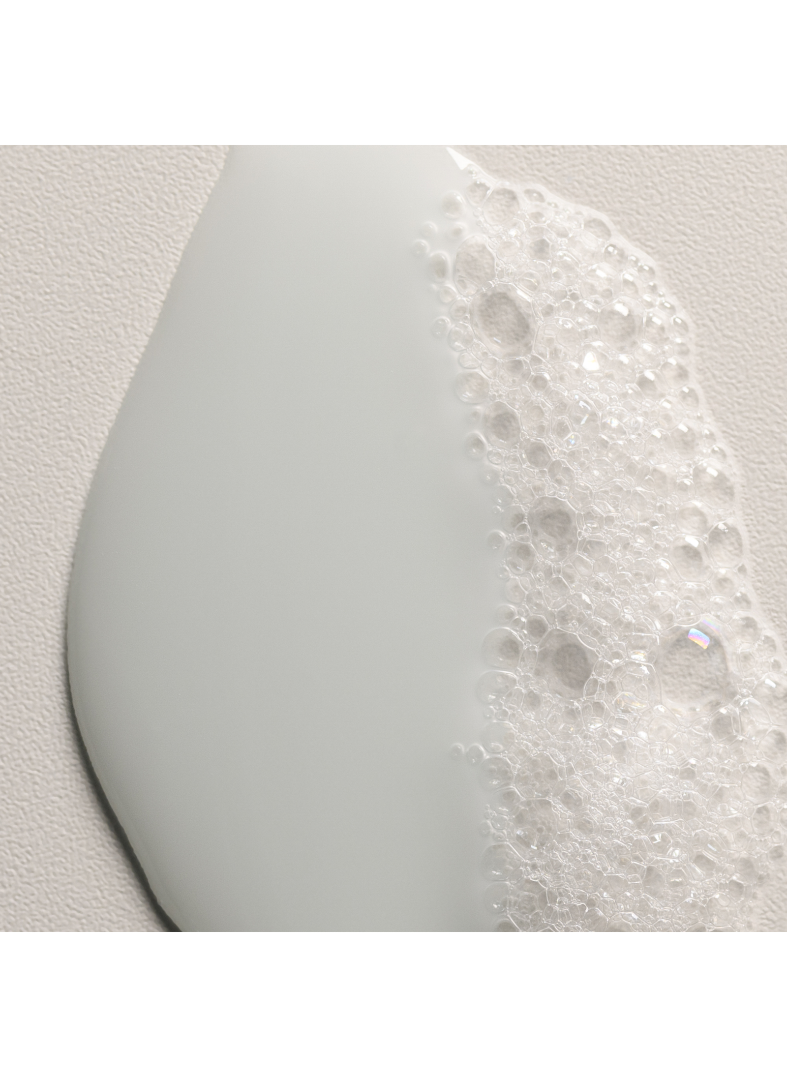 MINU Illuminating Protective Shampoo for Colored Hair DAVINES No color