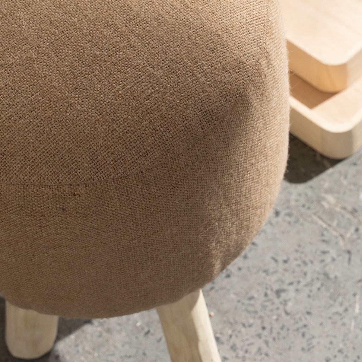 Wooden jute stool FACTORY Beige