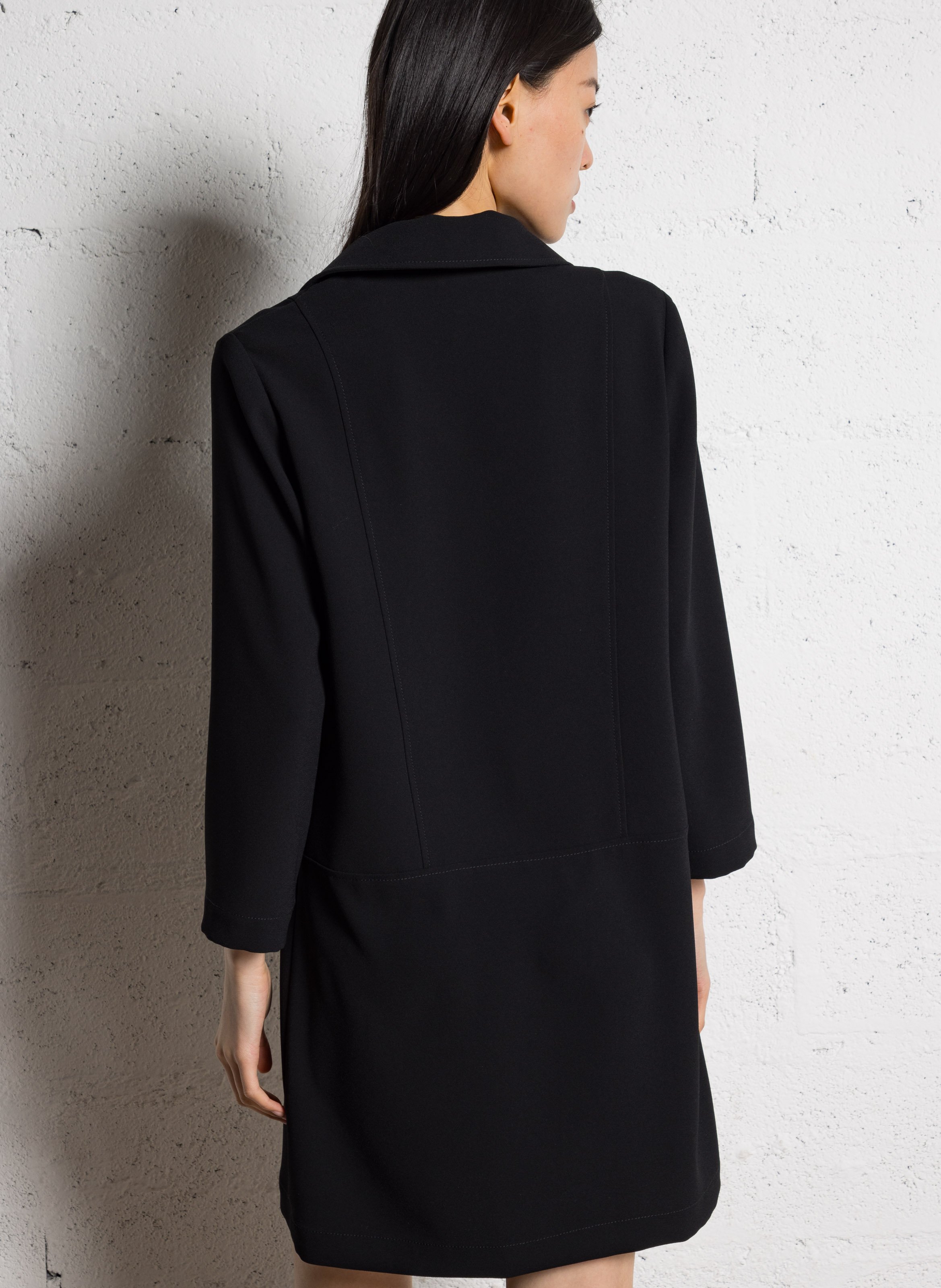 Robe courte  col v  I CODE Noir