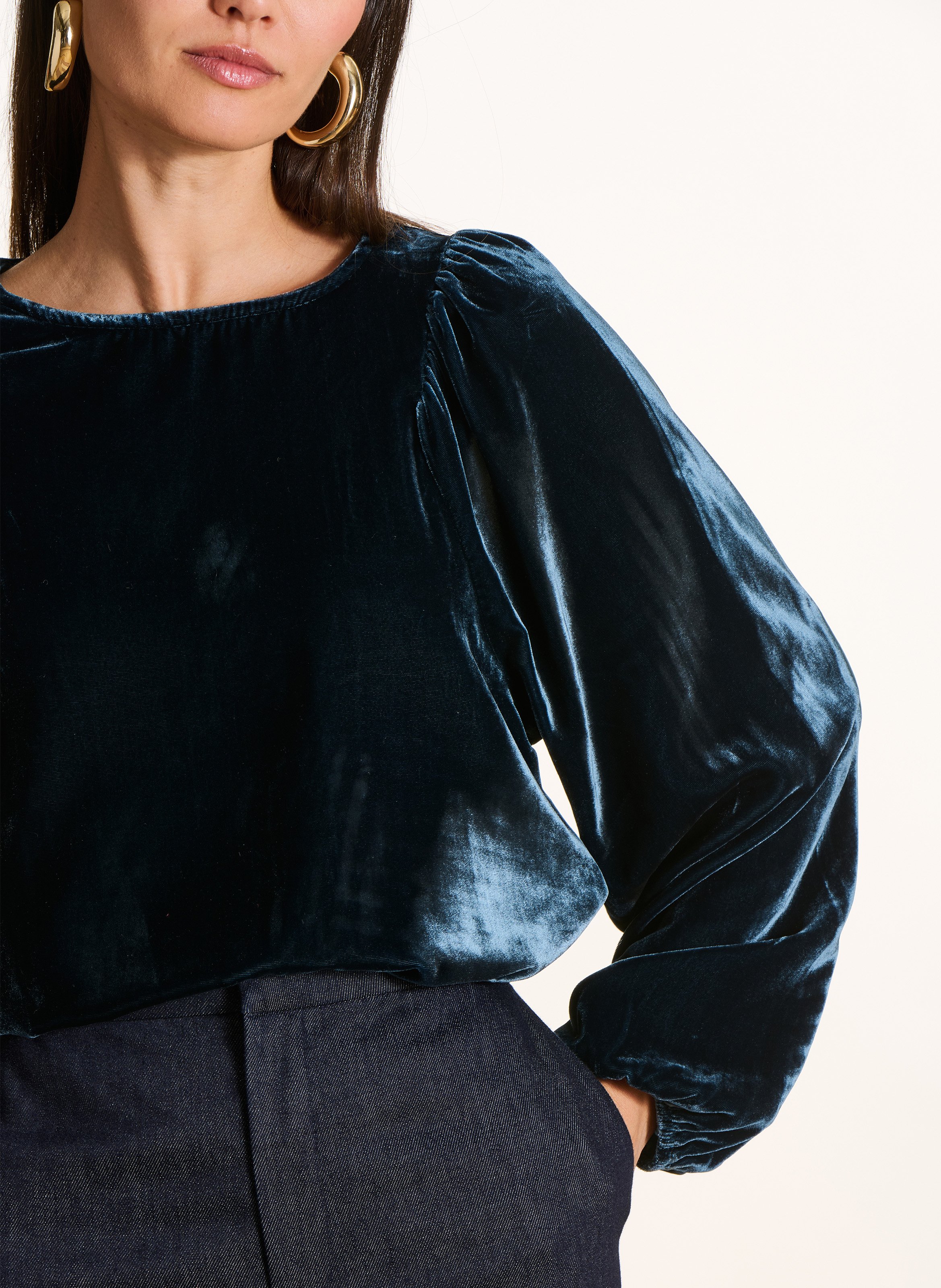 Oversized velvet round neck top LA FEE MARABOUTEE Blue