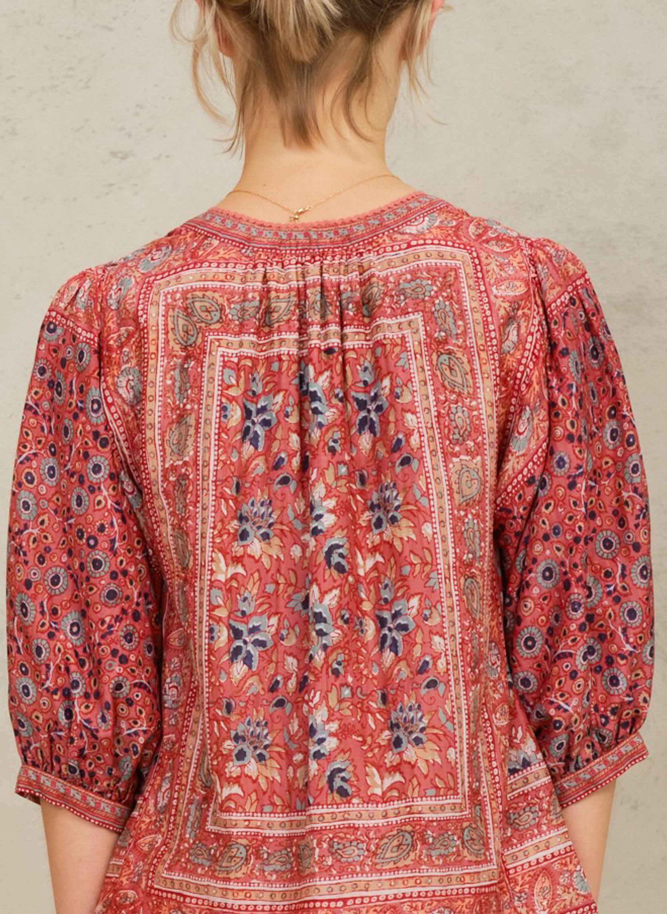 Oversized ronde hals katoenen bedrukte jas M.A.B.E Roze