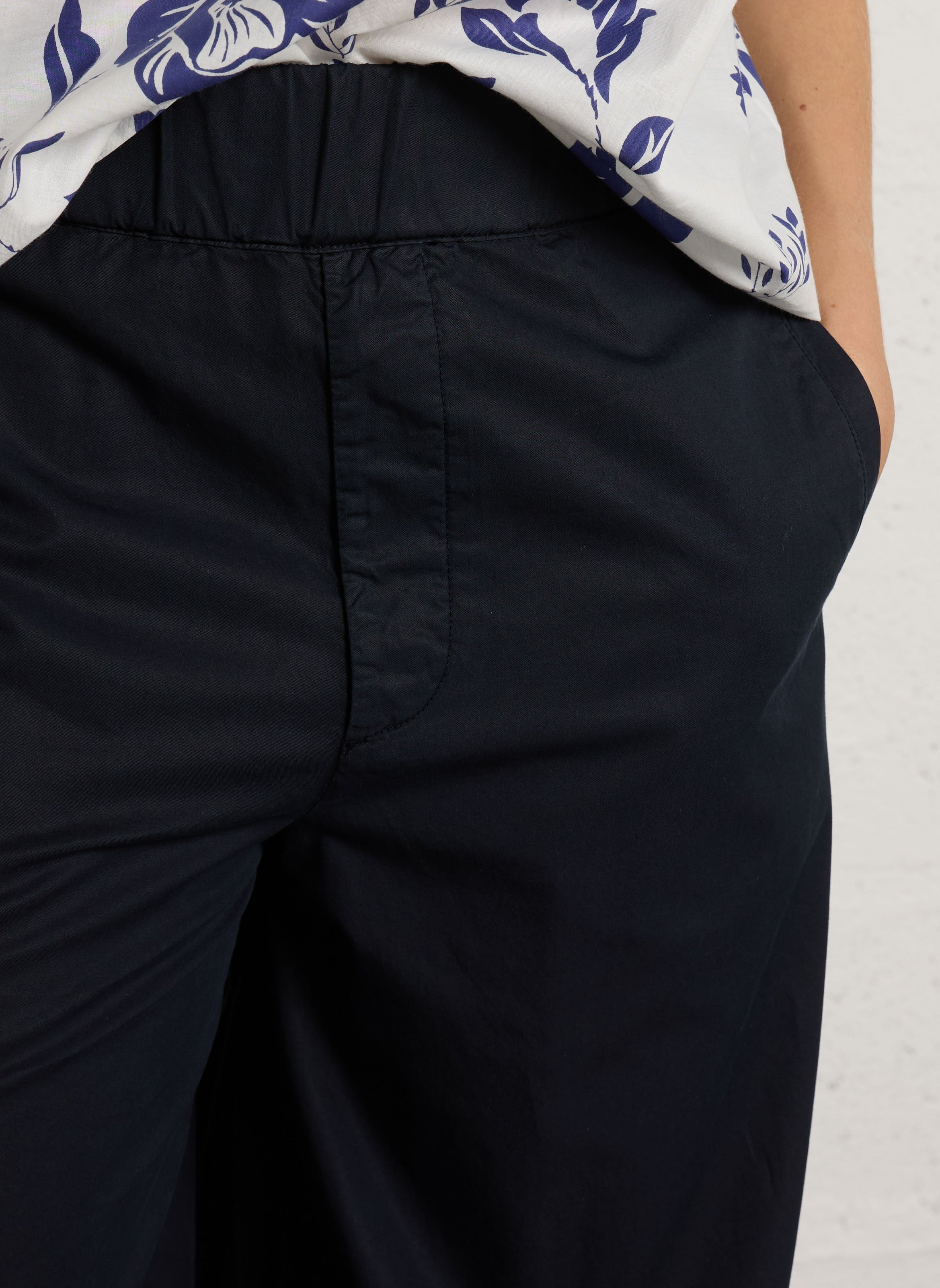 Weite Hose aus Baumwoll-Mix mit hohem Bund LAB DIP Blau