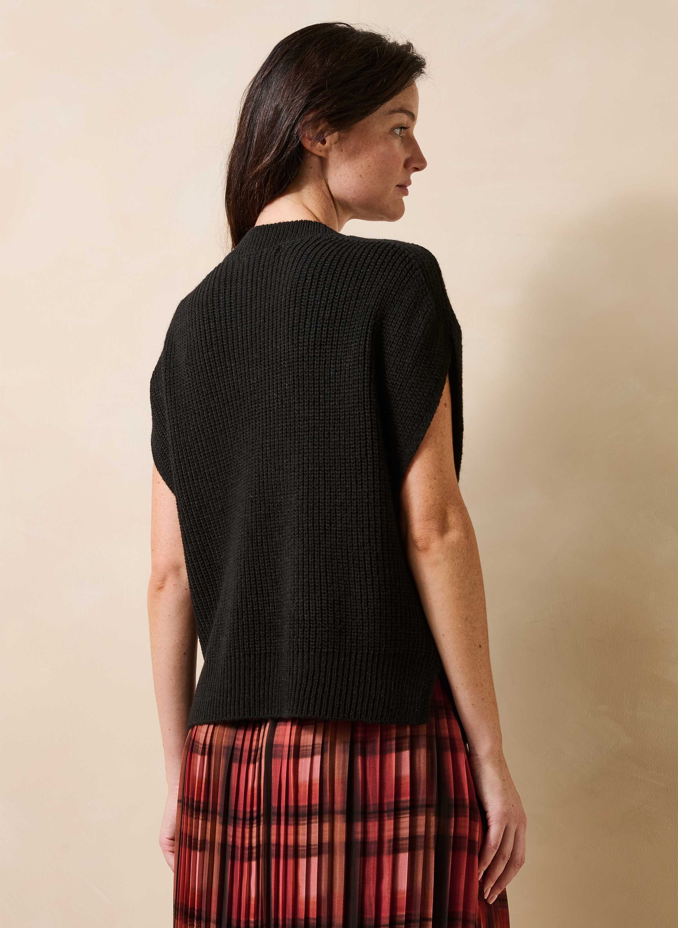 Ample ribbed boat neck sweater with pearl detail LA FEE MARABOUTEE Black