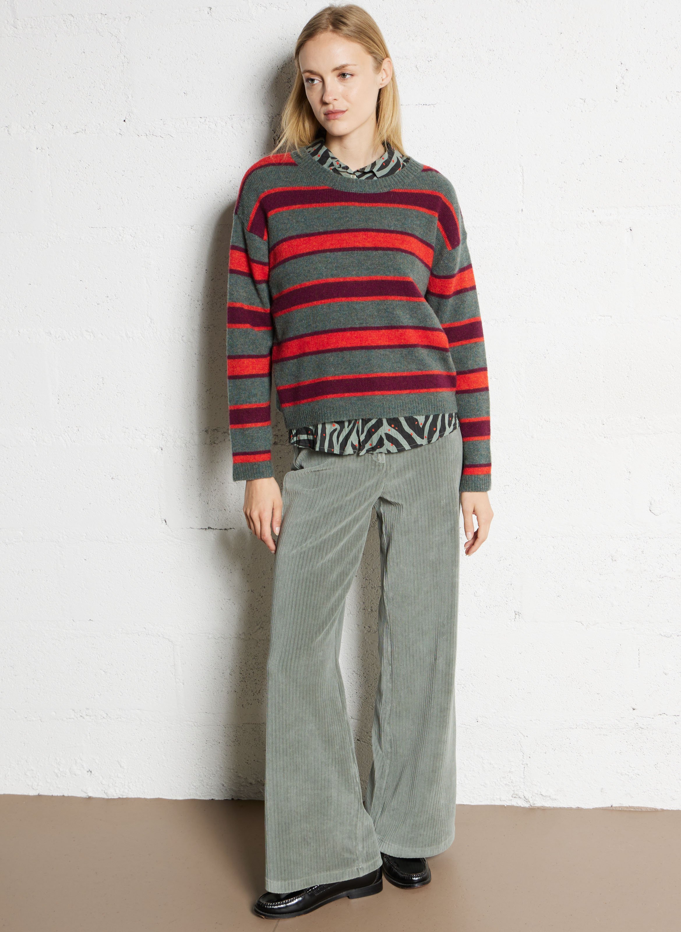 Pull oversize col rond rayé en laine mélangée NICE THINGS Vert