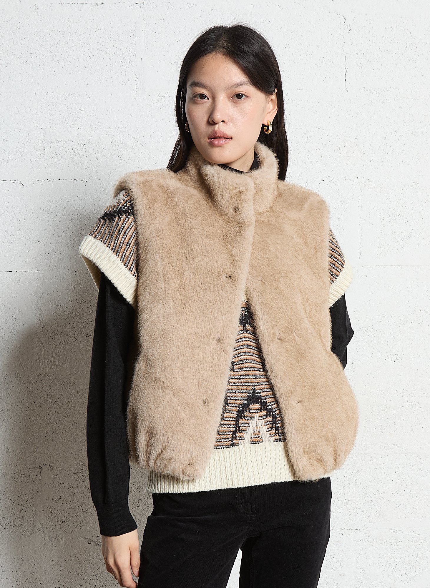 Gilet sans manches effet fourrure MAISON 123 Beige