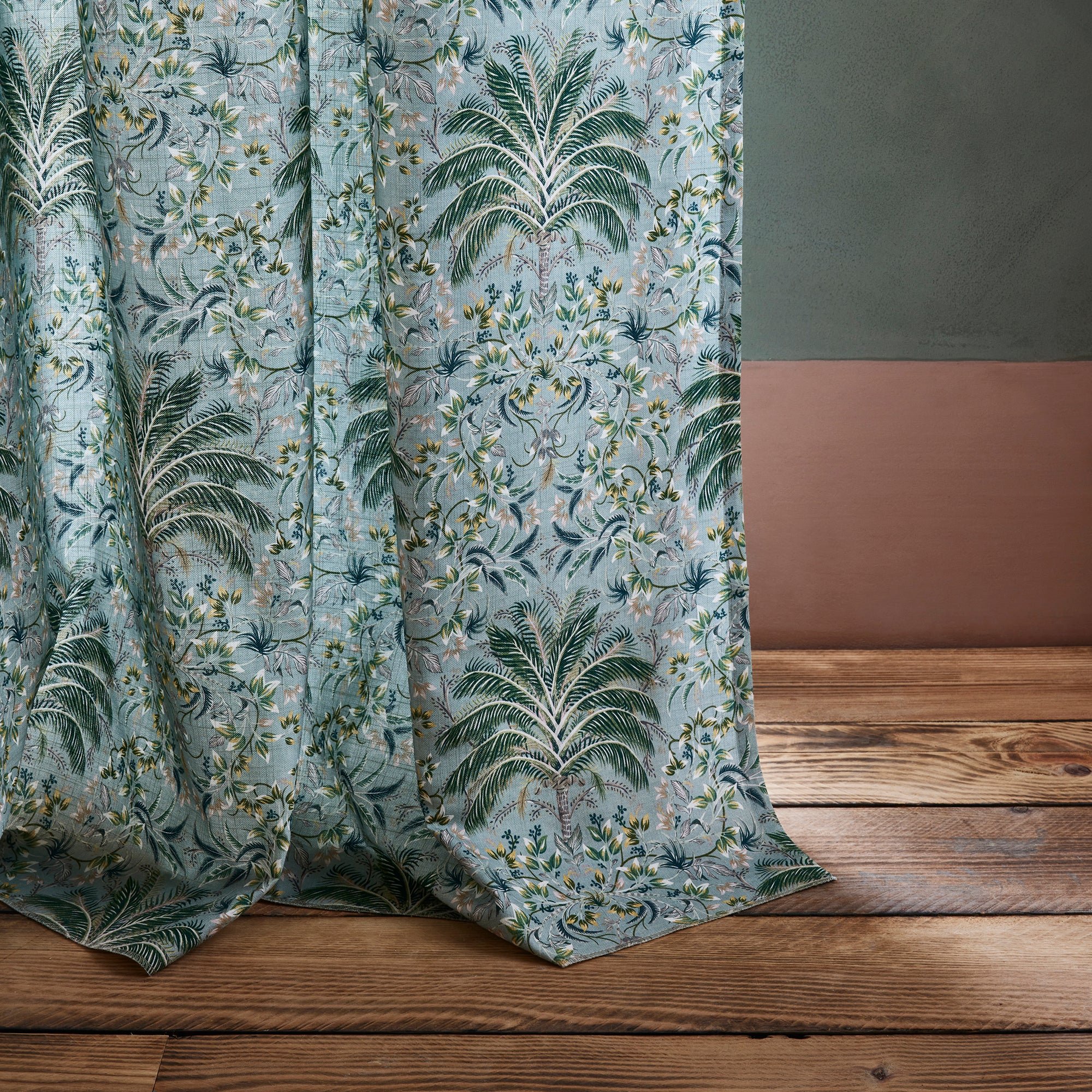 UBARI - Cotton curtain with gold eyelets MADURA Green