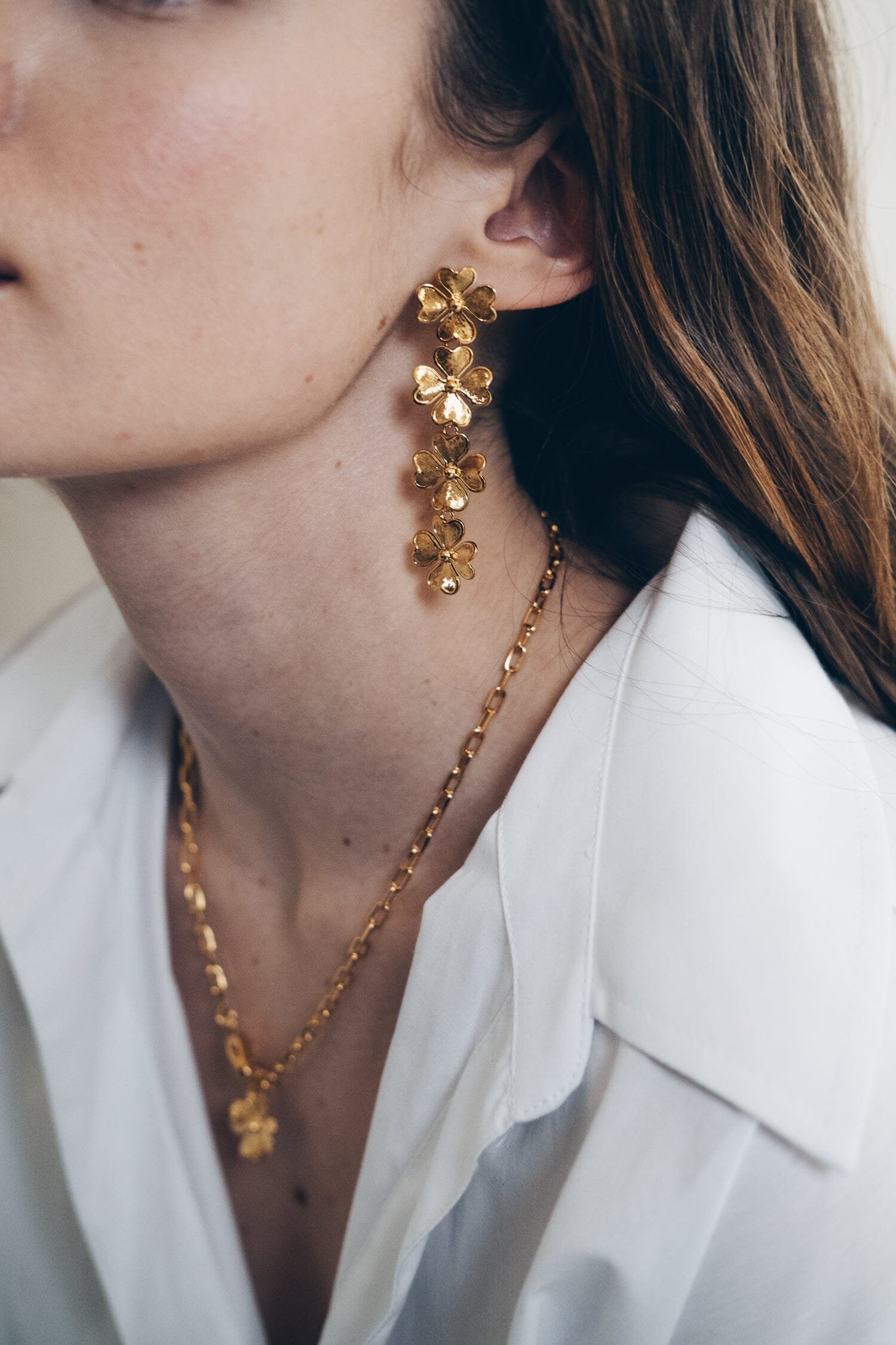 Dangling clover gold-plated stud earrings MONSIEUR SIMONE Golden