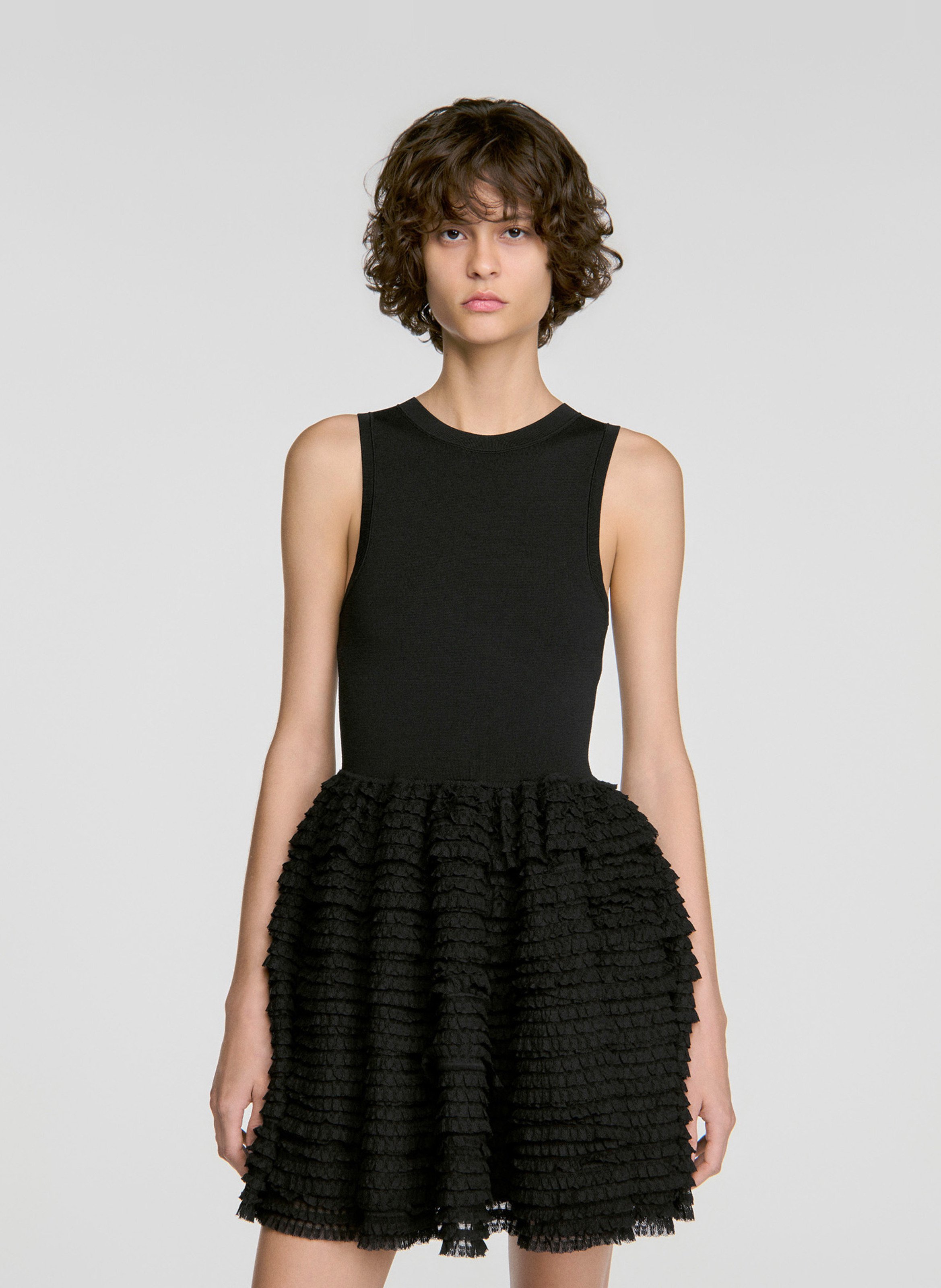 Robe courte évasée à volants SANDRO Noir