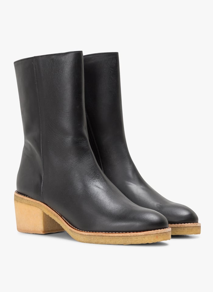 Black Heeled leather ankle boots