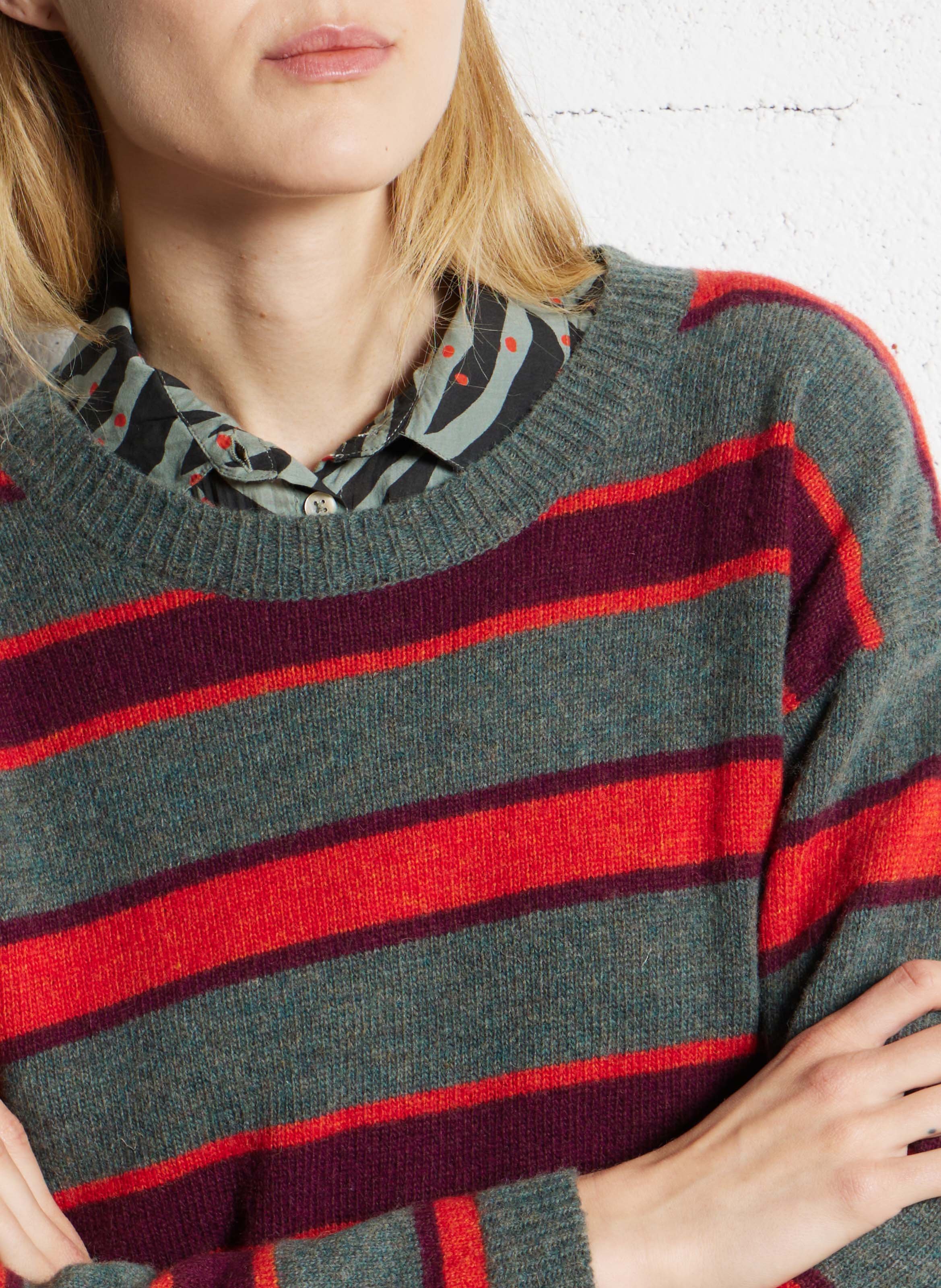 Pull oversize col rond rayé en laine mélangée NICE THINGS Vert