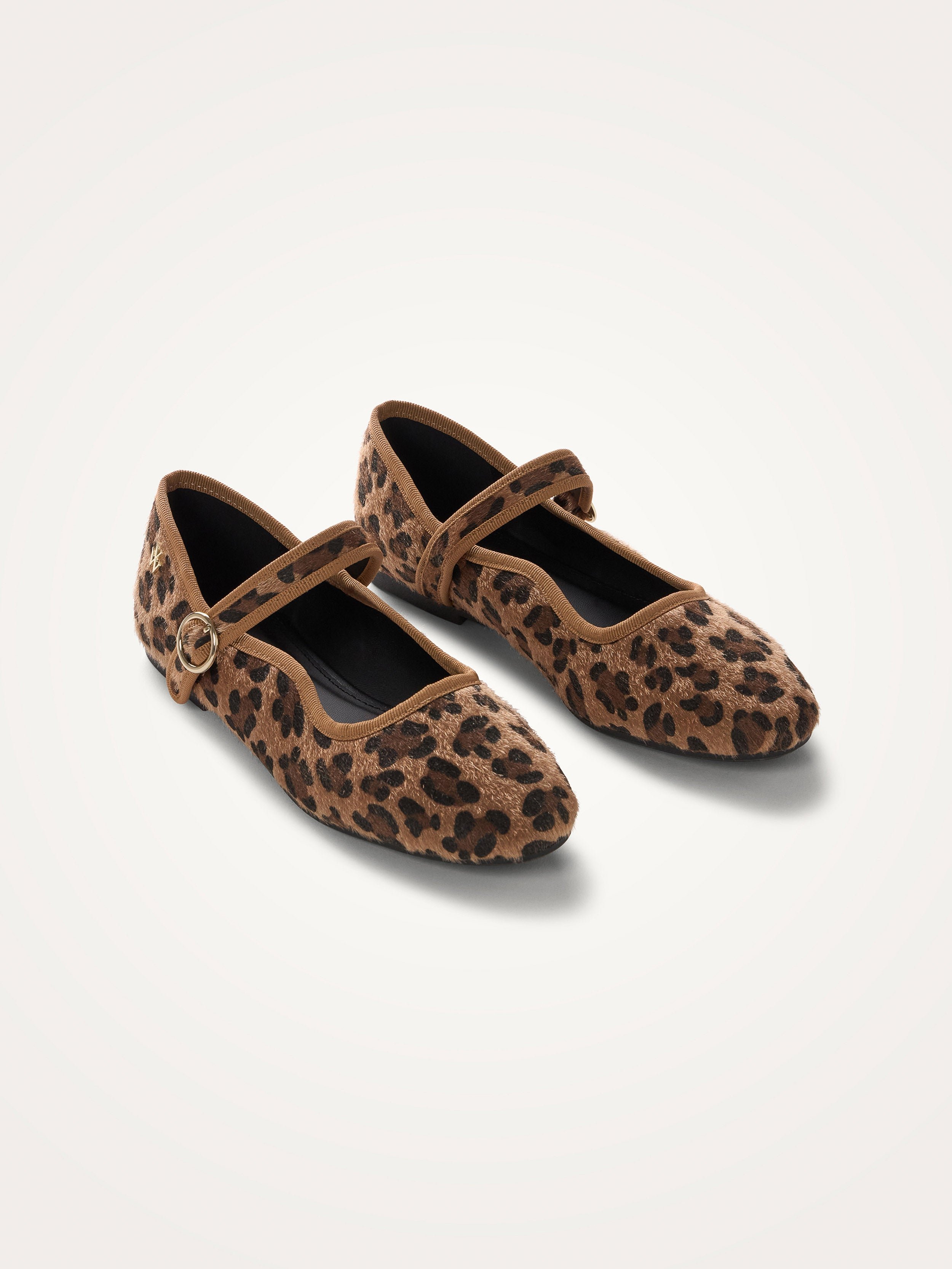 Ballerina flats VANESSA WU Beige