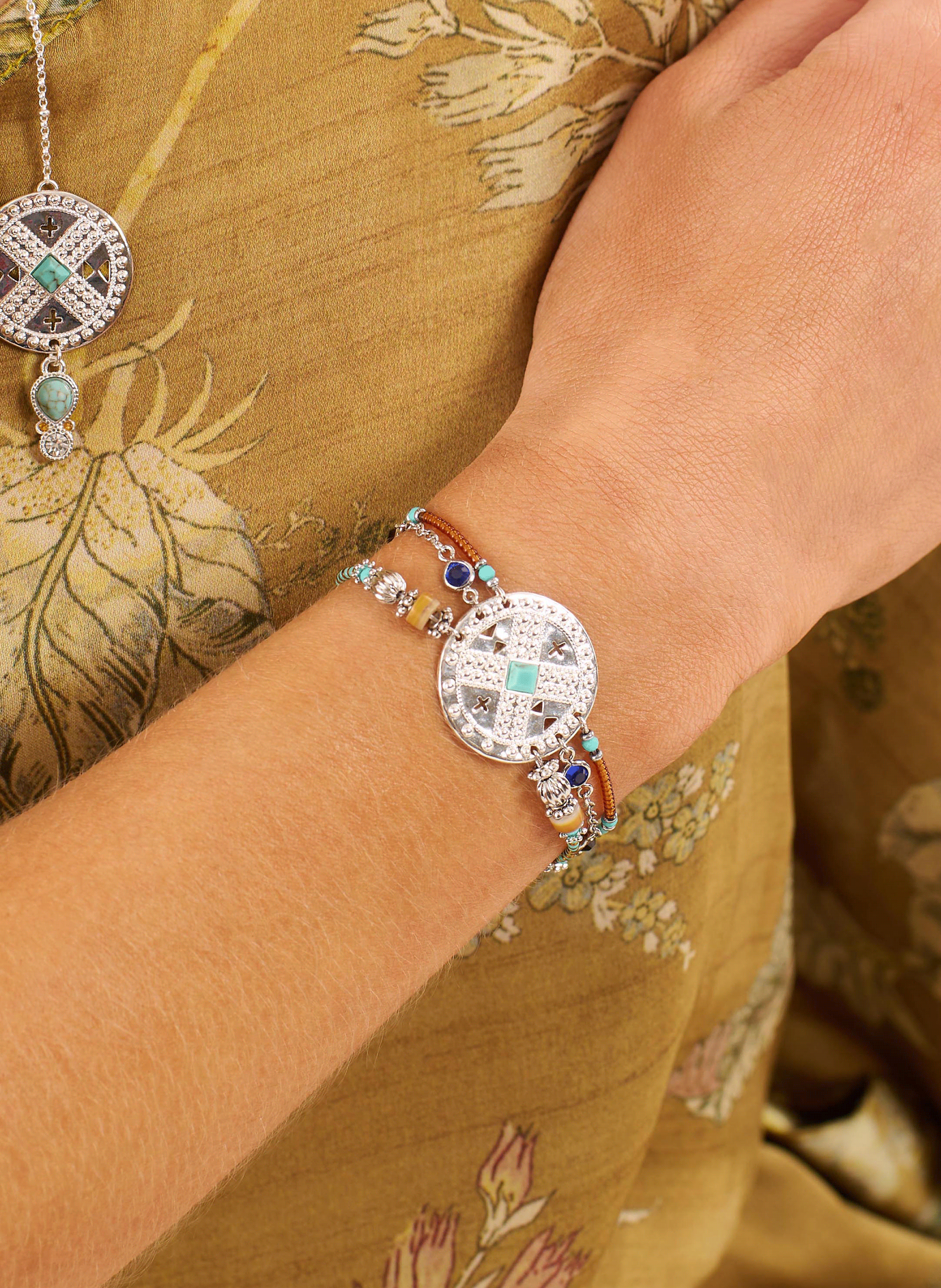 Multilink cuff bracelet with magnetic clasp HIPANEMA Silver