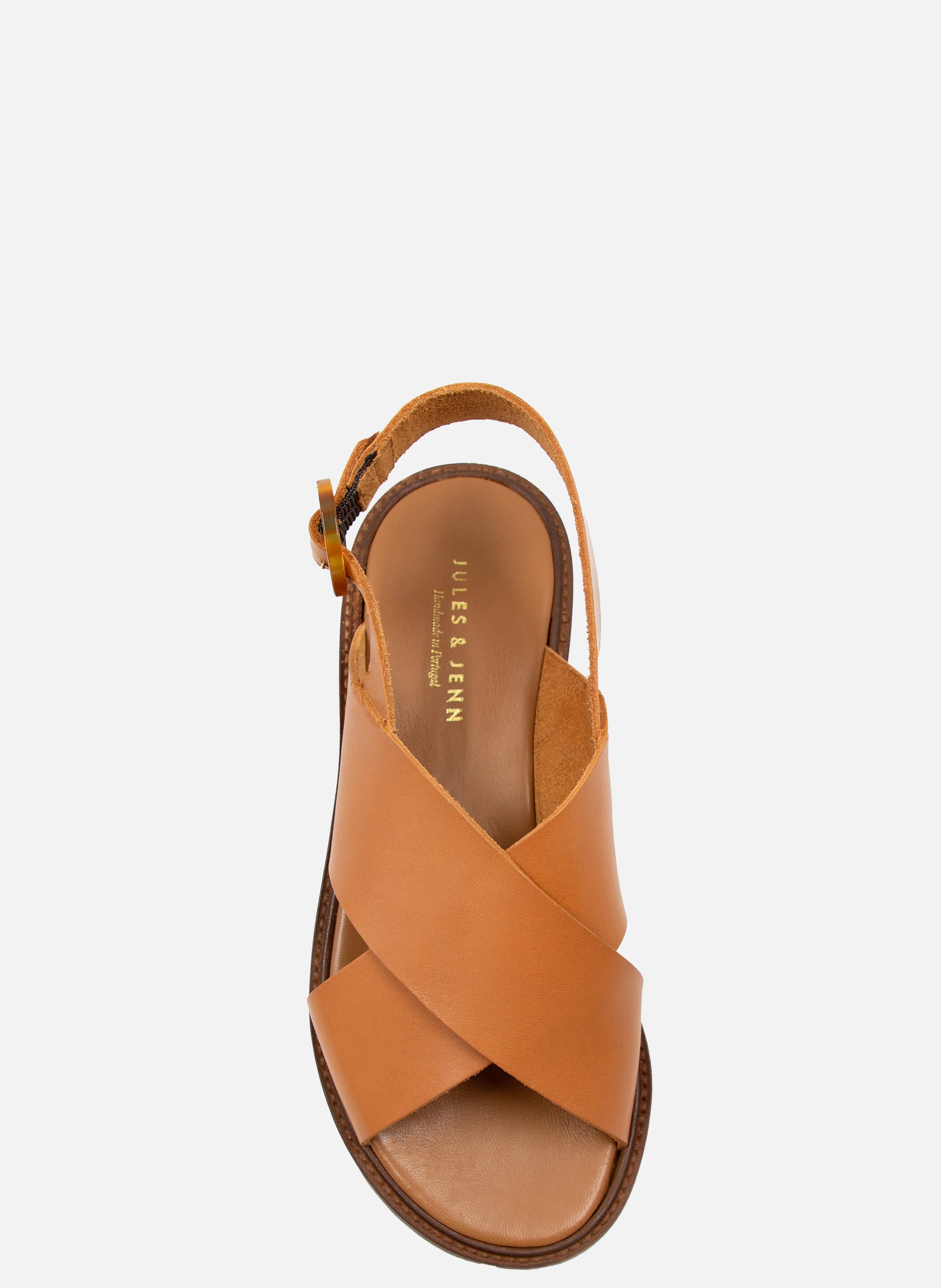Flat sandals with tortoiseshell buckle in smooth leather JULES & JENN Brown