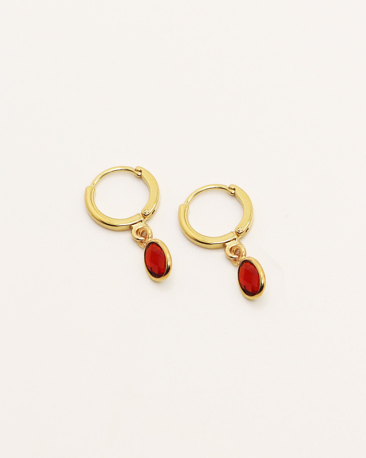 Earrings NILAI Red