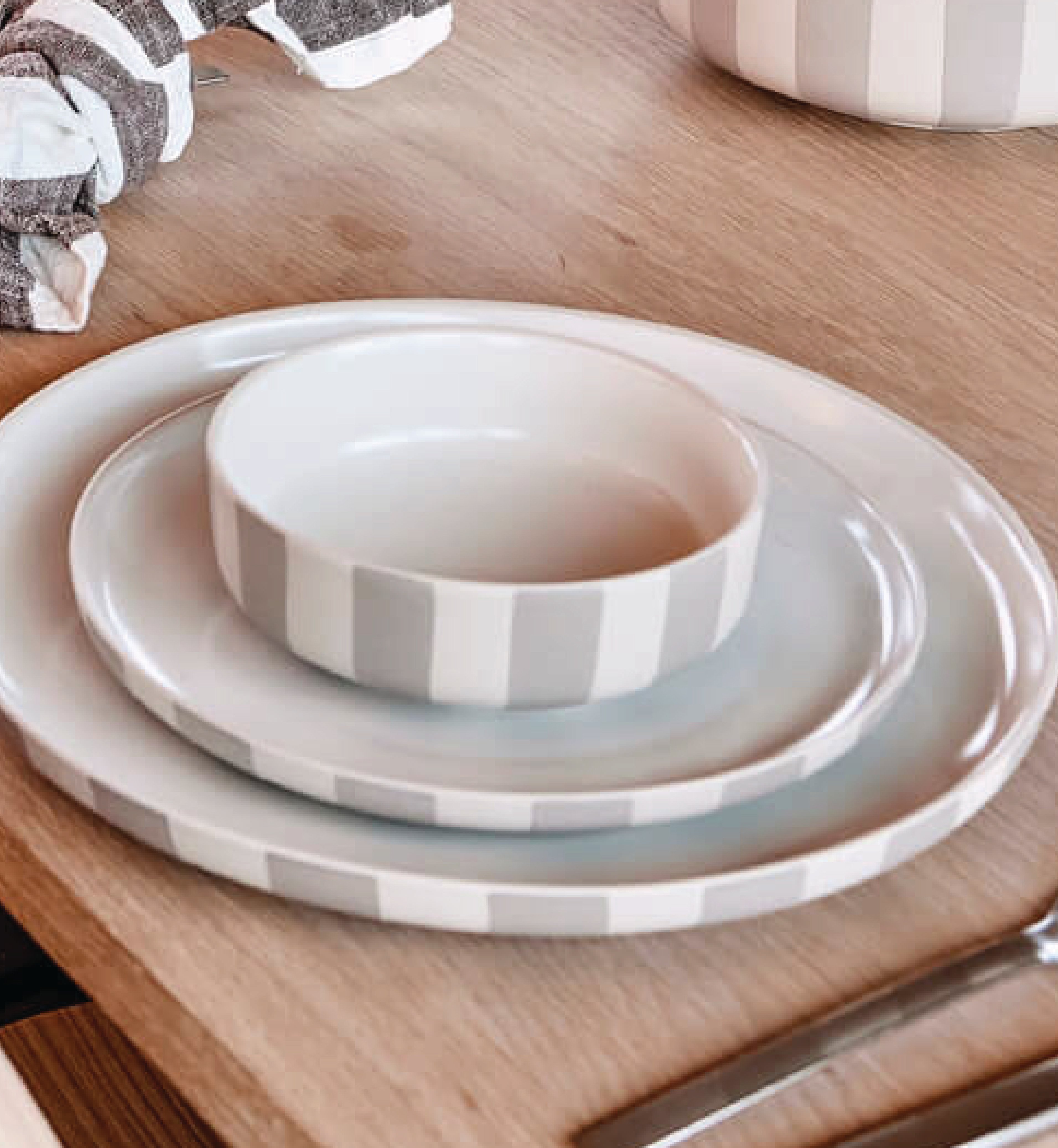 Stoneware bowl OYOY LIVING DESIGN Beige