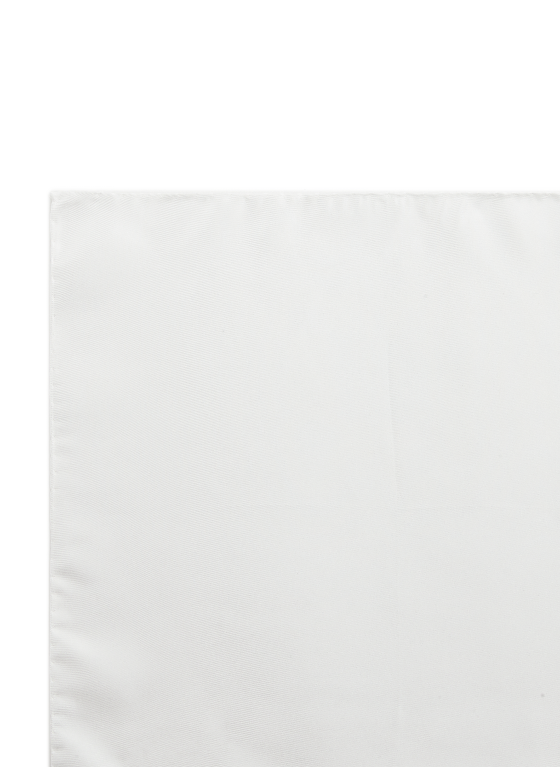 Square silk scarf in white uni color. AU PRINTEMPS PARIS White