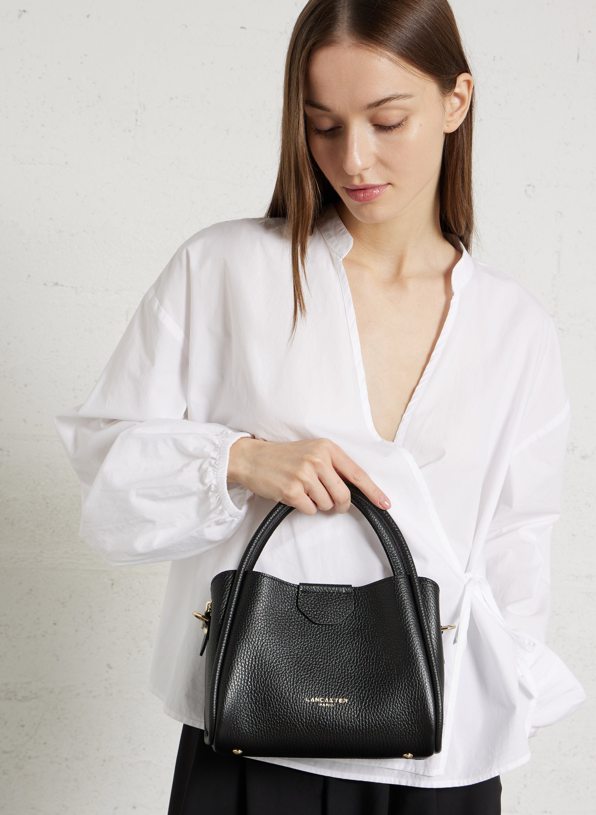 Sac à main en cuir LANCASTER PARIS Noir