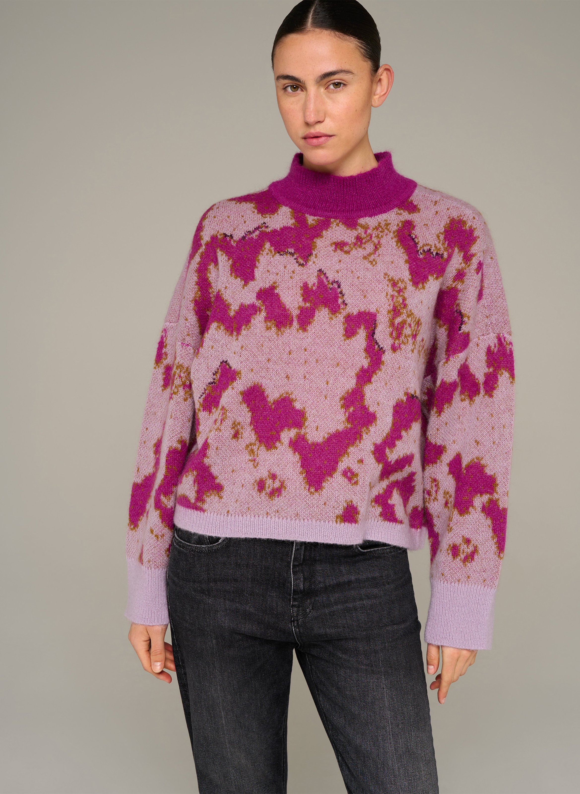 Weiter Pullover aus Wollmischung mit Stehkragen und Jacquardmuster COTELAC Violett