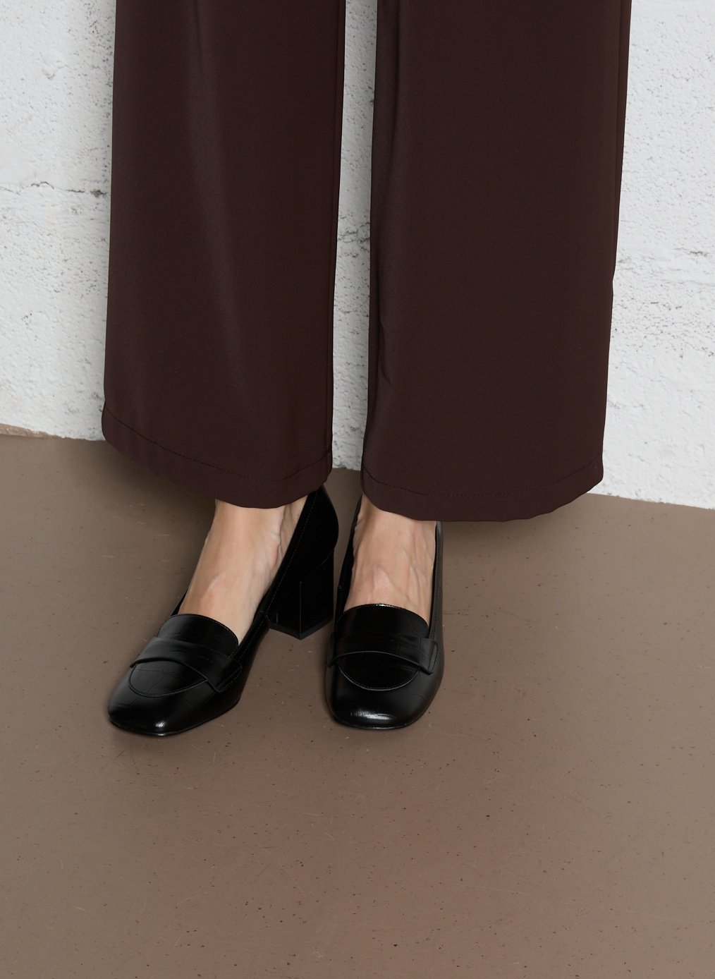 Crocodile effect leather heeled moccasins BIBI LOU Black