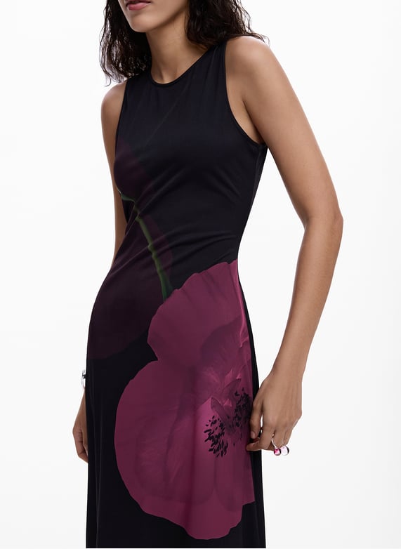 Robe Desigual originale, taille S (D'occasion) à Nyon pour CHF 15 Robe Desigual originale, taille S (D'occasion) à Nyon pour CHF 15