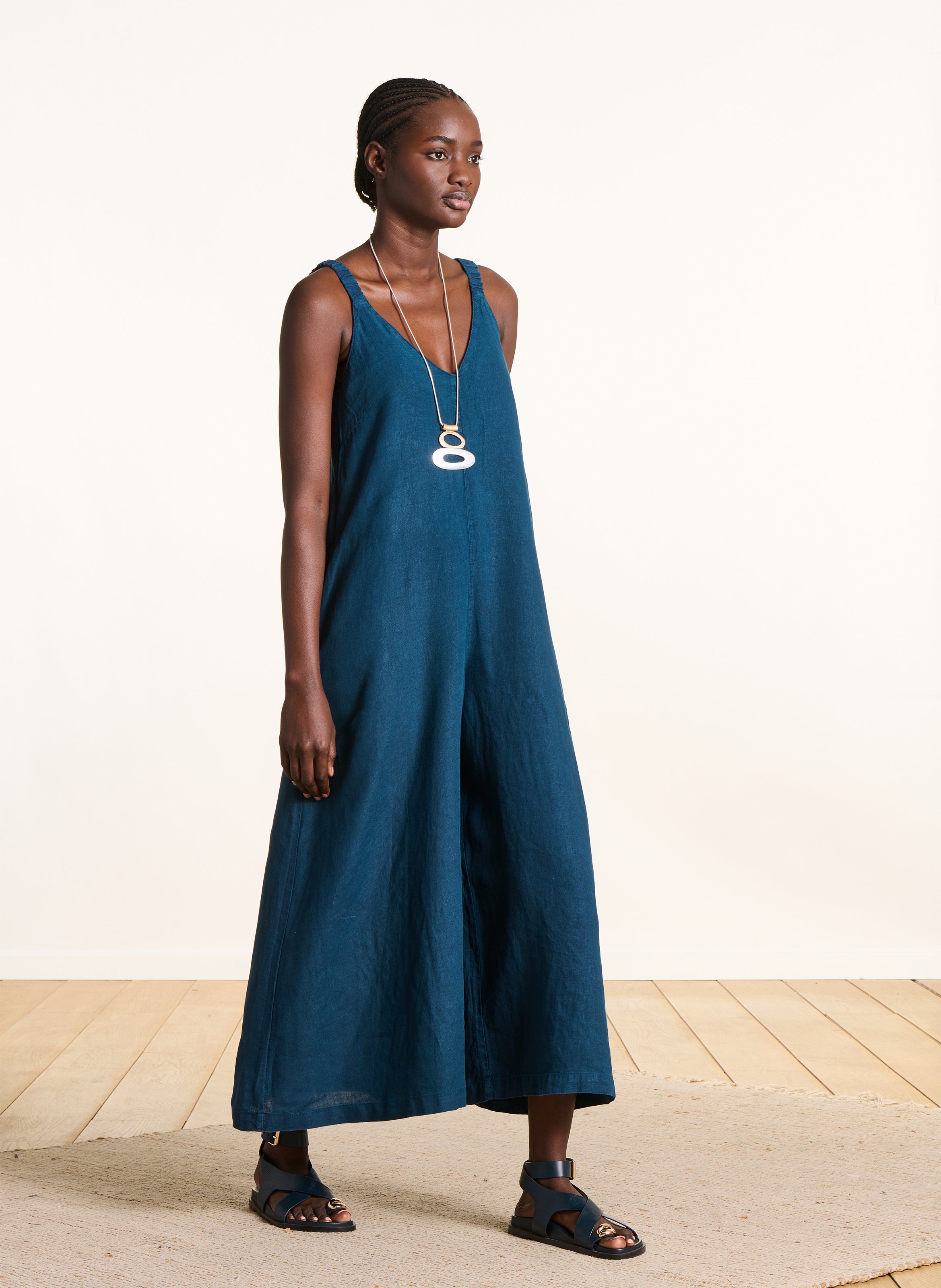 <div>Unifarbener Leinenoverall</div> LA FEE MARABOUTEE Blau