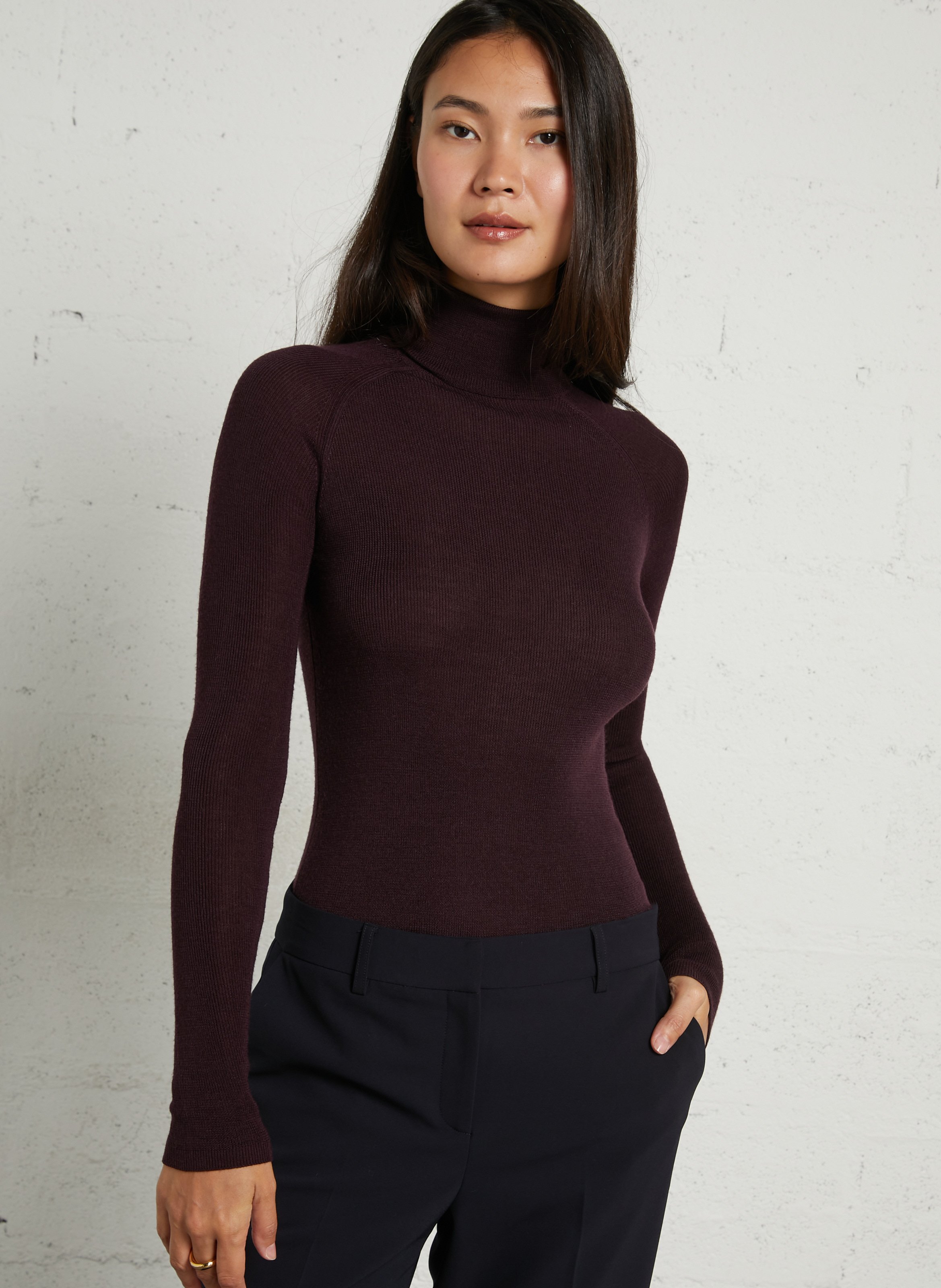 Rollkragenpullover aus gerippter Merinowolle und Seide MAJESTIC FILATURES
