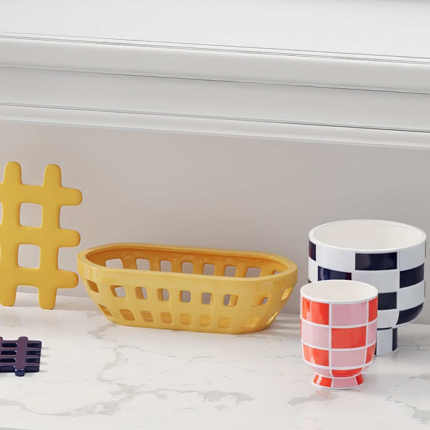 Ceramic vase with checkerboard pattern POTIRON PARIS Blue