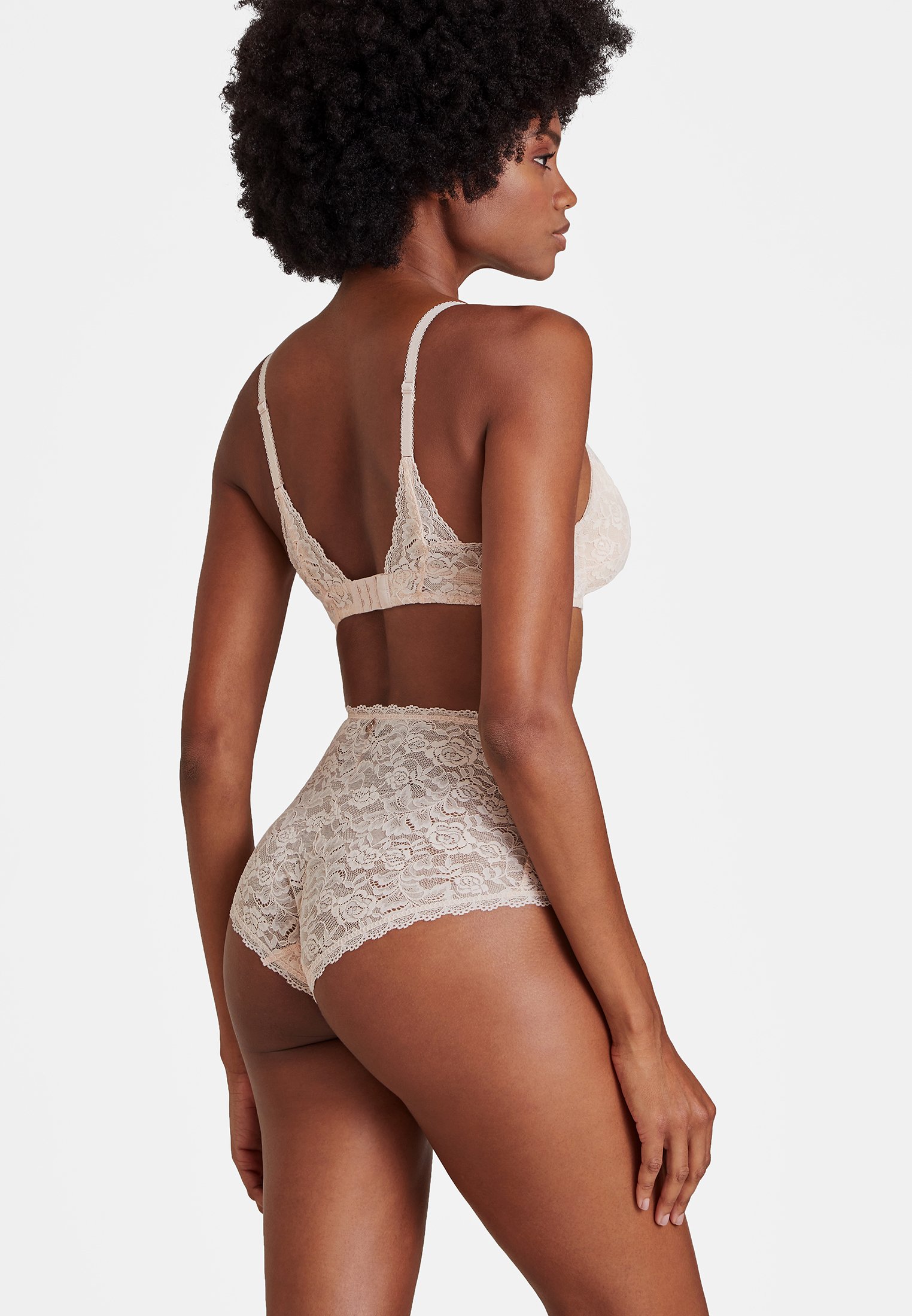 La Reine de la Nuit lyrical black scarf-style plunge bra AUBADE Pink