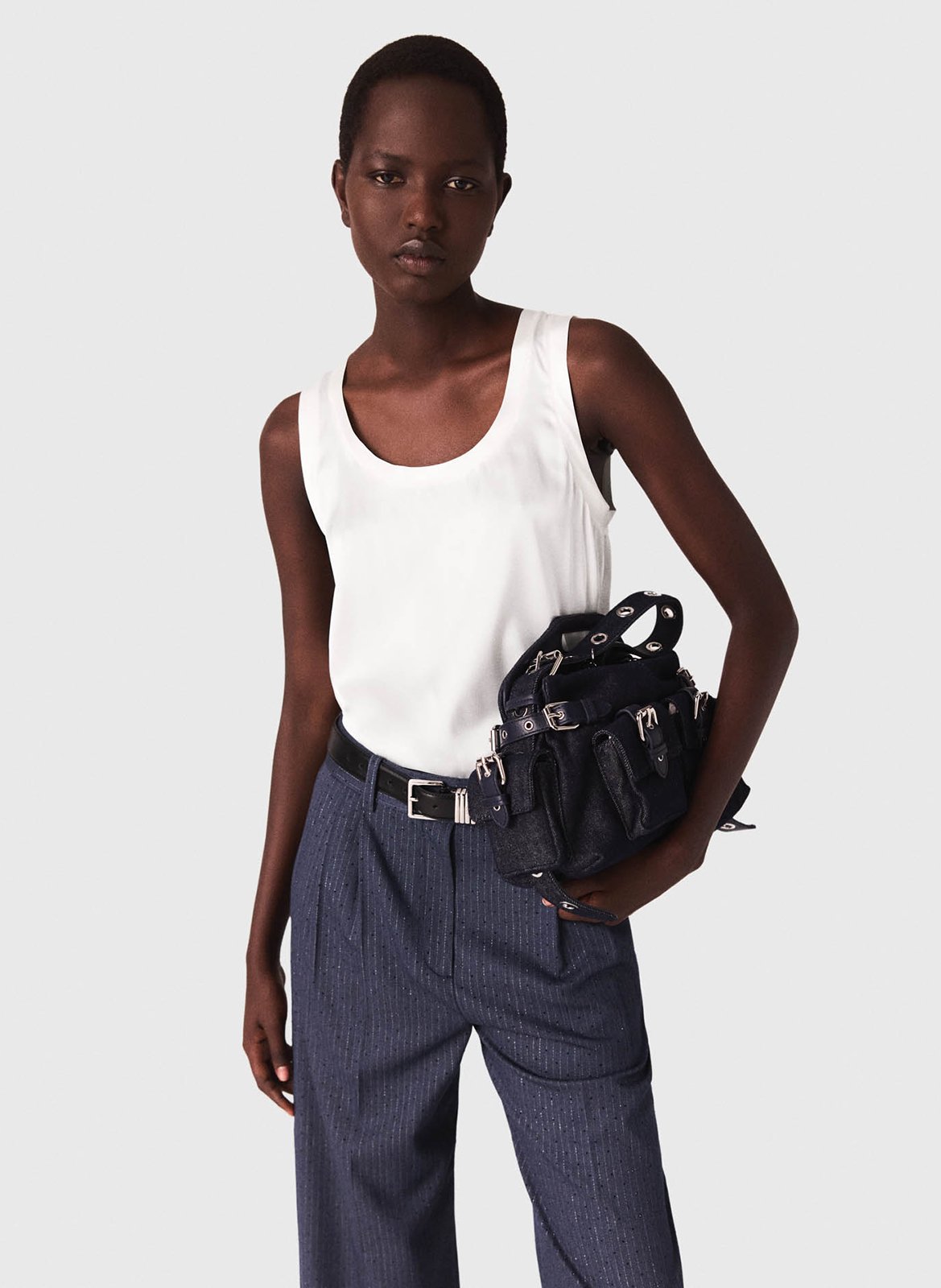 Mouwloze ronde hals top in zijdeblend MAJE