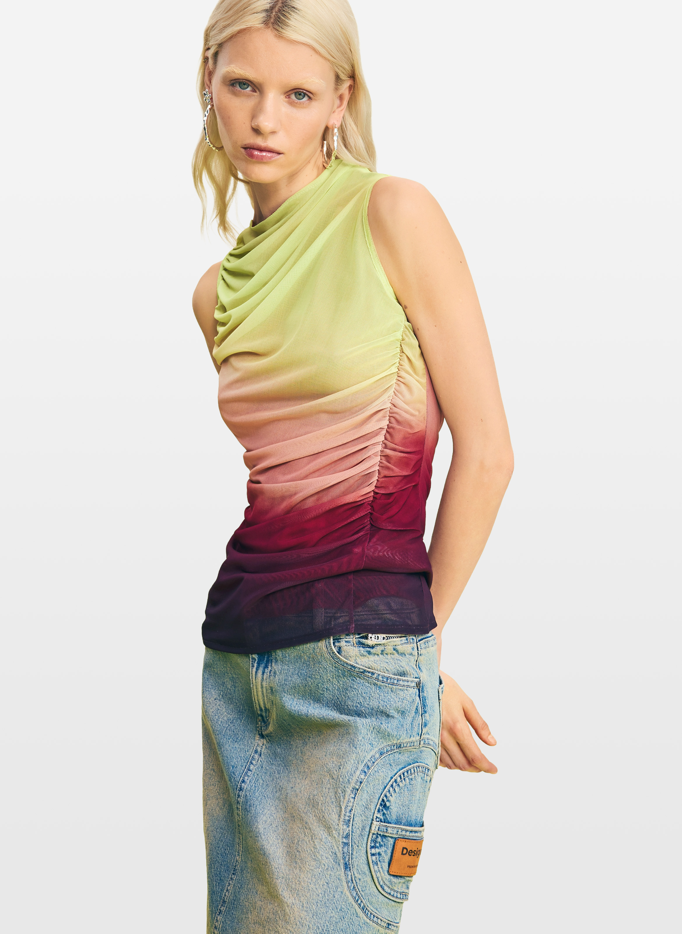 Ärmelloses Top mit Verlaufsfarben DESIGUAL Grun