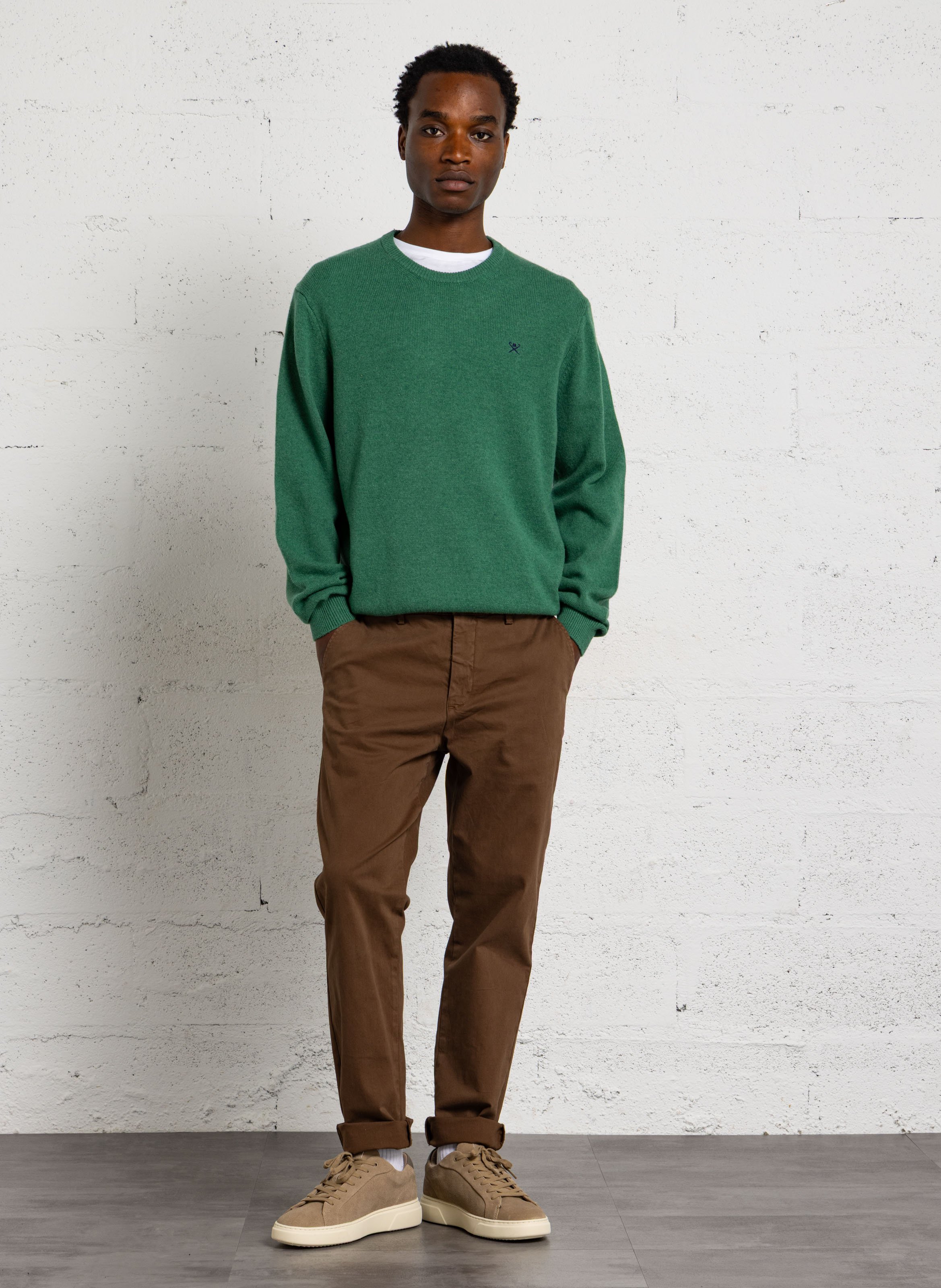 Pull droit col rond brodé en laine HACKETT Vert