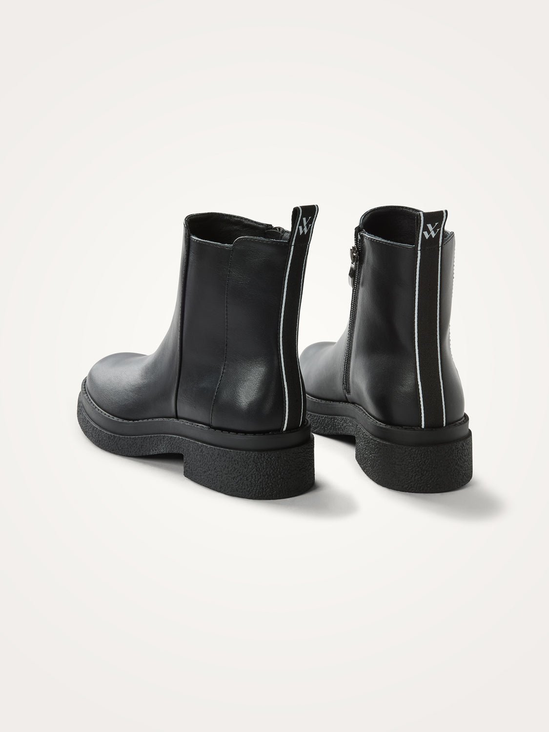 High-top ankle boots VANESSA WU Black