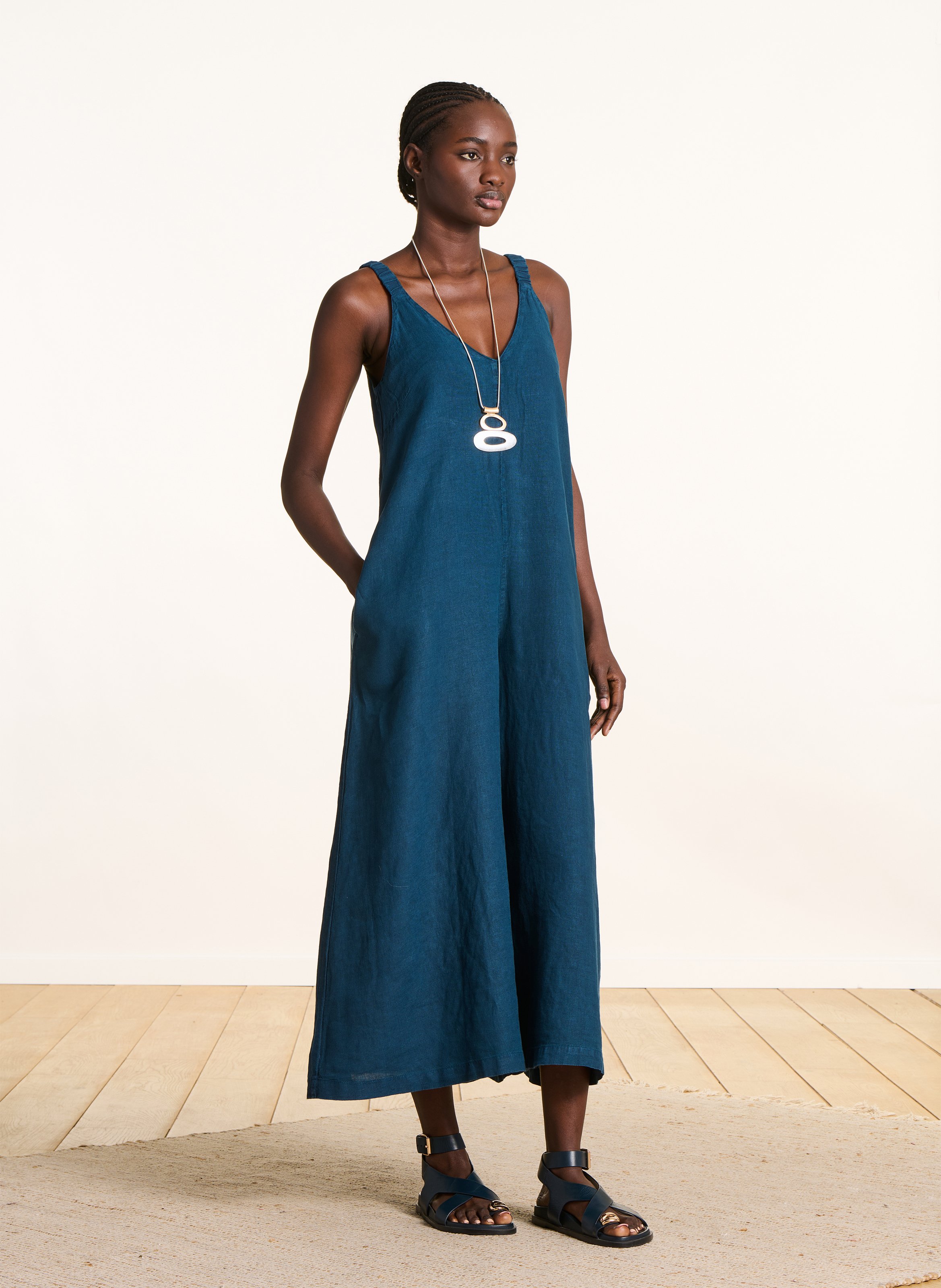 <div>Unifarbener Leinenoverall</div> LA FEE MARABOUTEE Blau