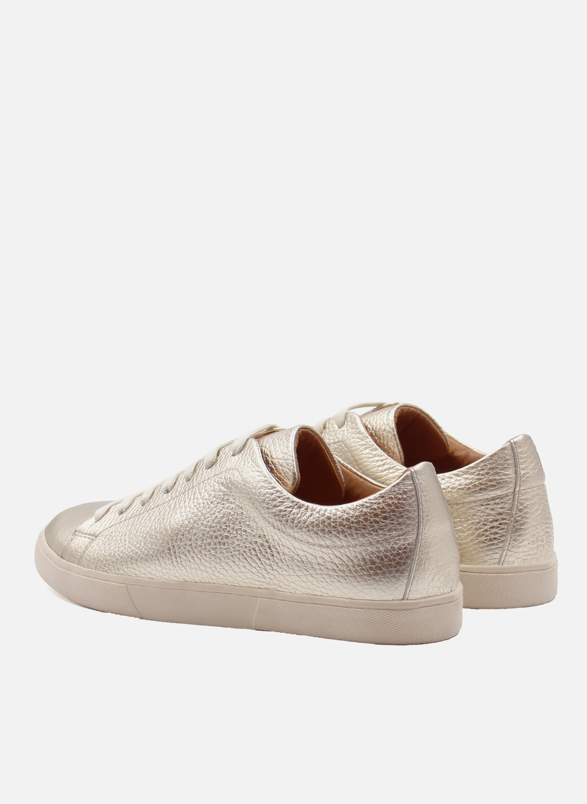 Lace-up metallic grained leather tennis shoes JULES & JENN Golden