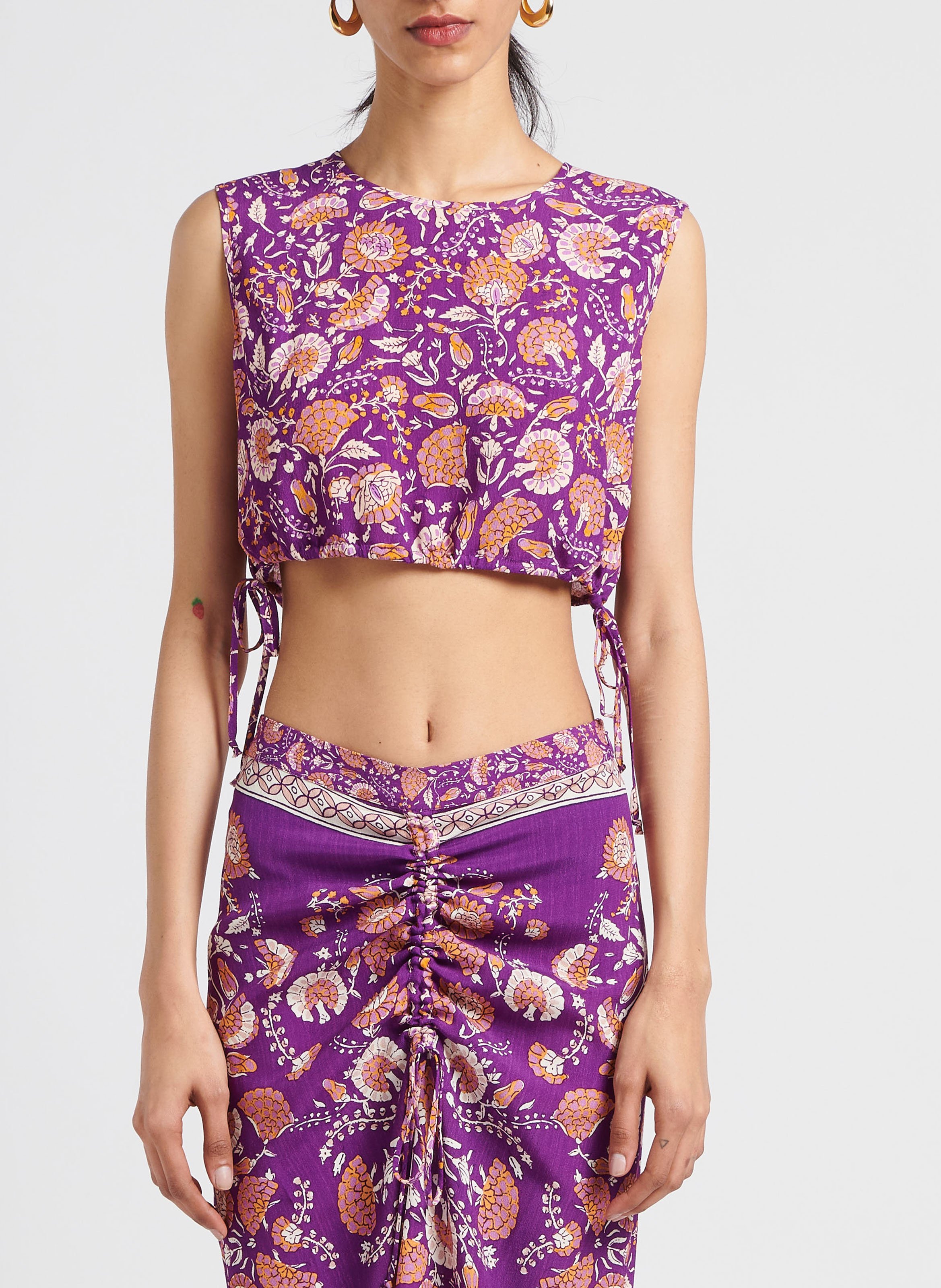 Top corto in viscosa stampata ANTIK BATIK Viola