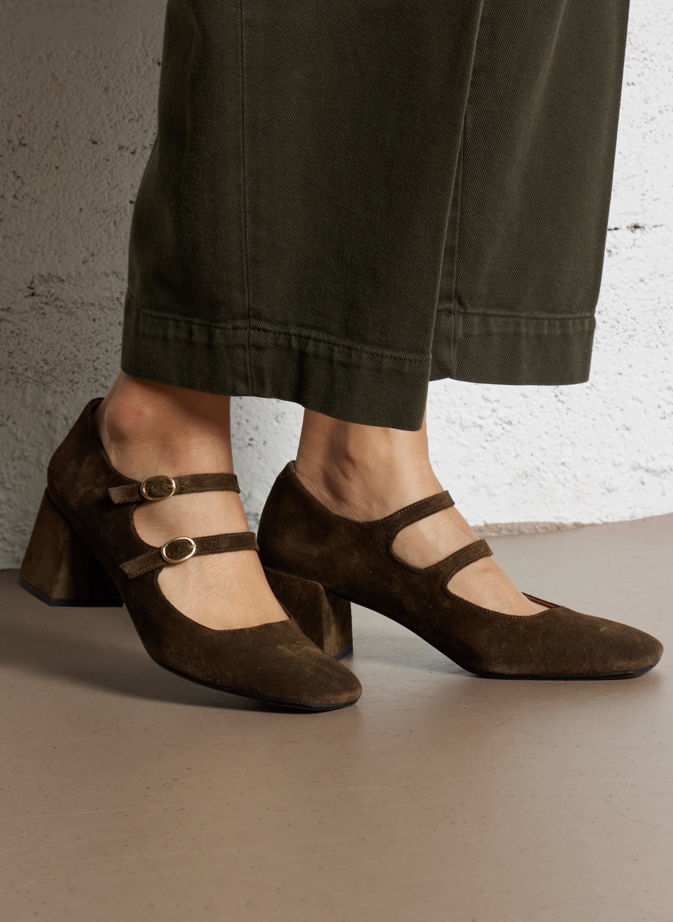 Baby's van suède leer MELLOW YELLOW Kaki