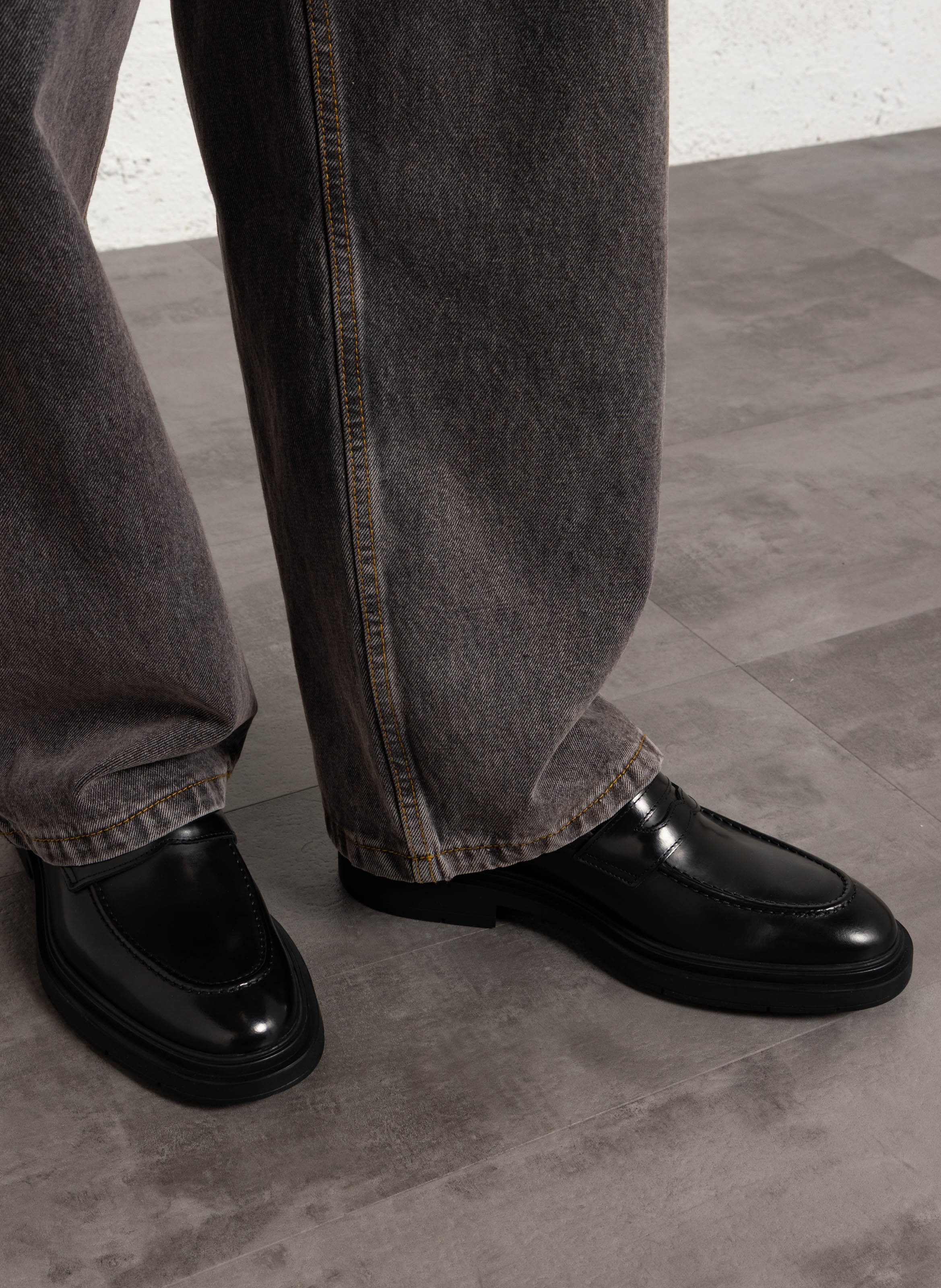 Mocassins en cuir lisse SAISON 1865 Noir