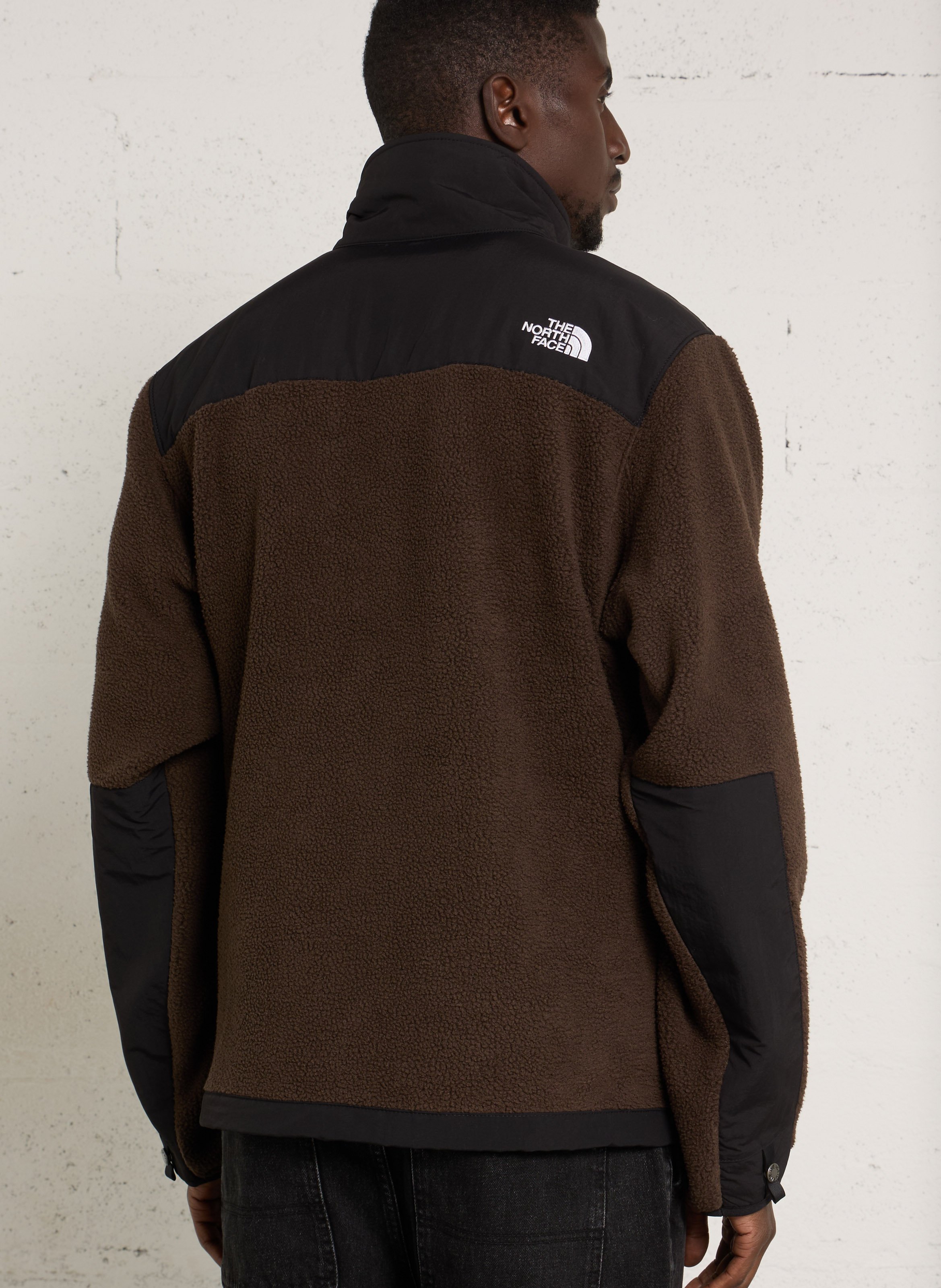 Gerade geschnittene Fleecejacke mit Stehkragen THE NORTH FACE Braun