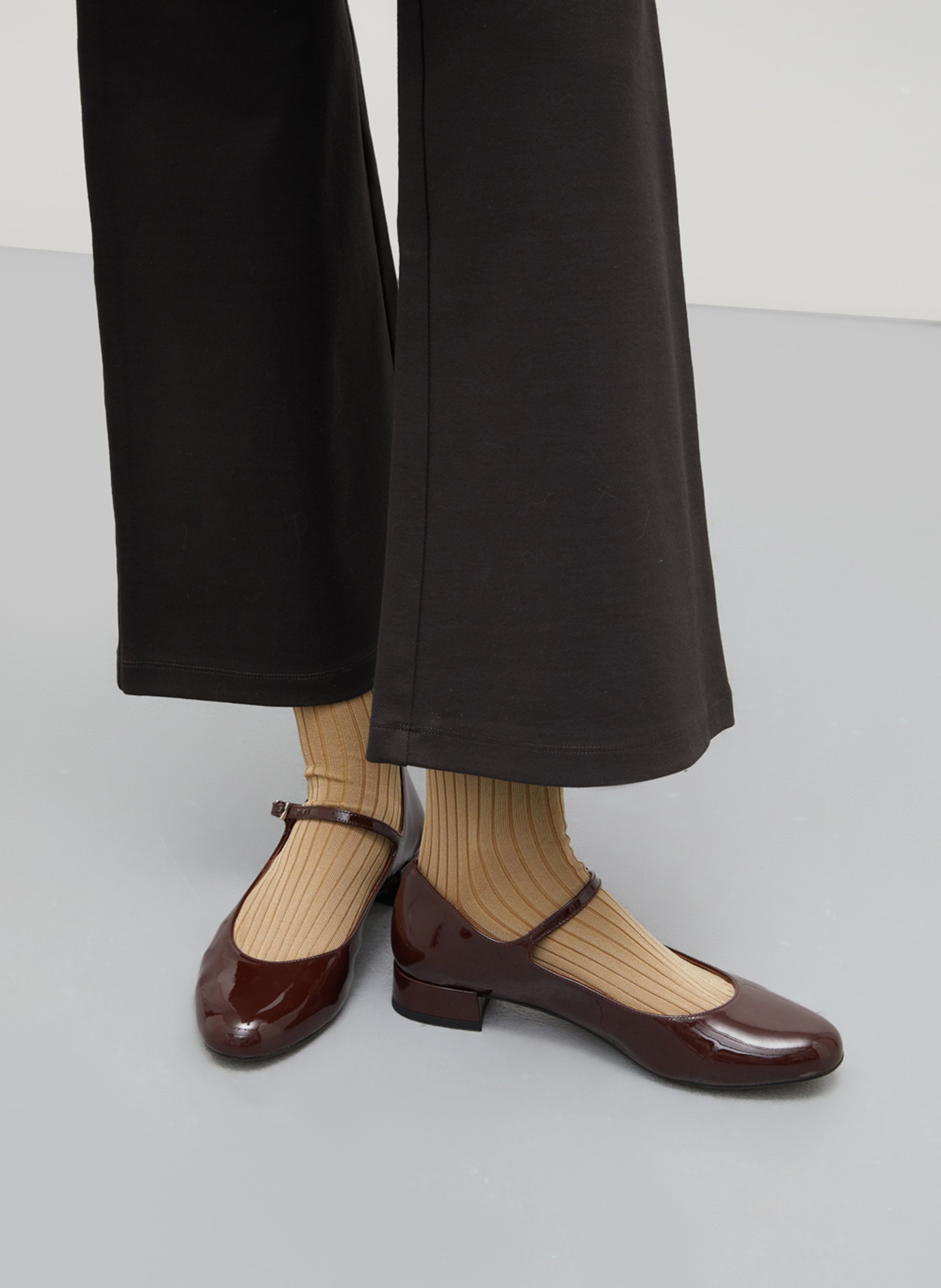 Gelakte leren ballerina's AUGUSTA Bruin