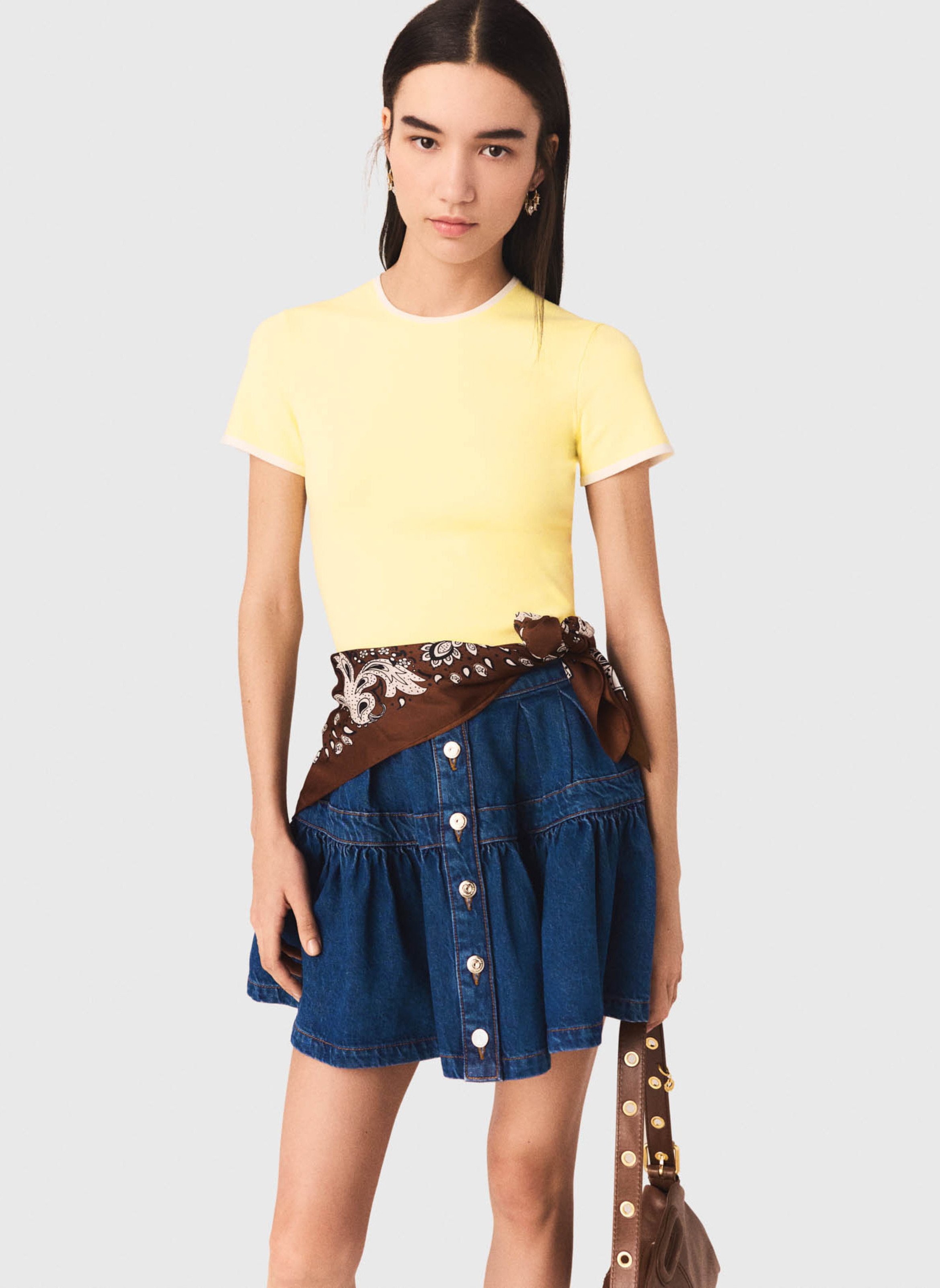 Aansluitende gebreide trui met ronde hals MAJE Geel