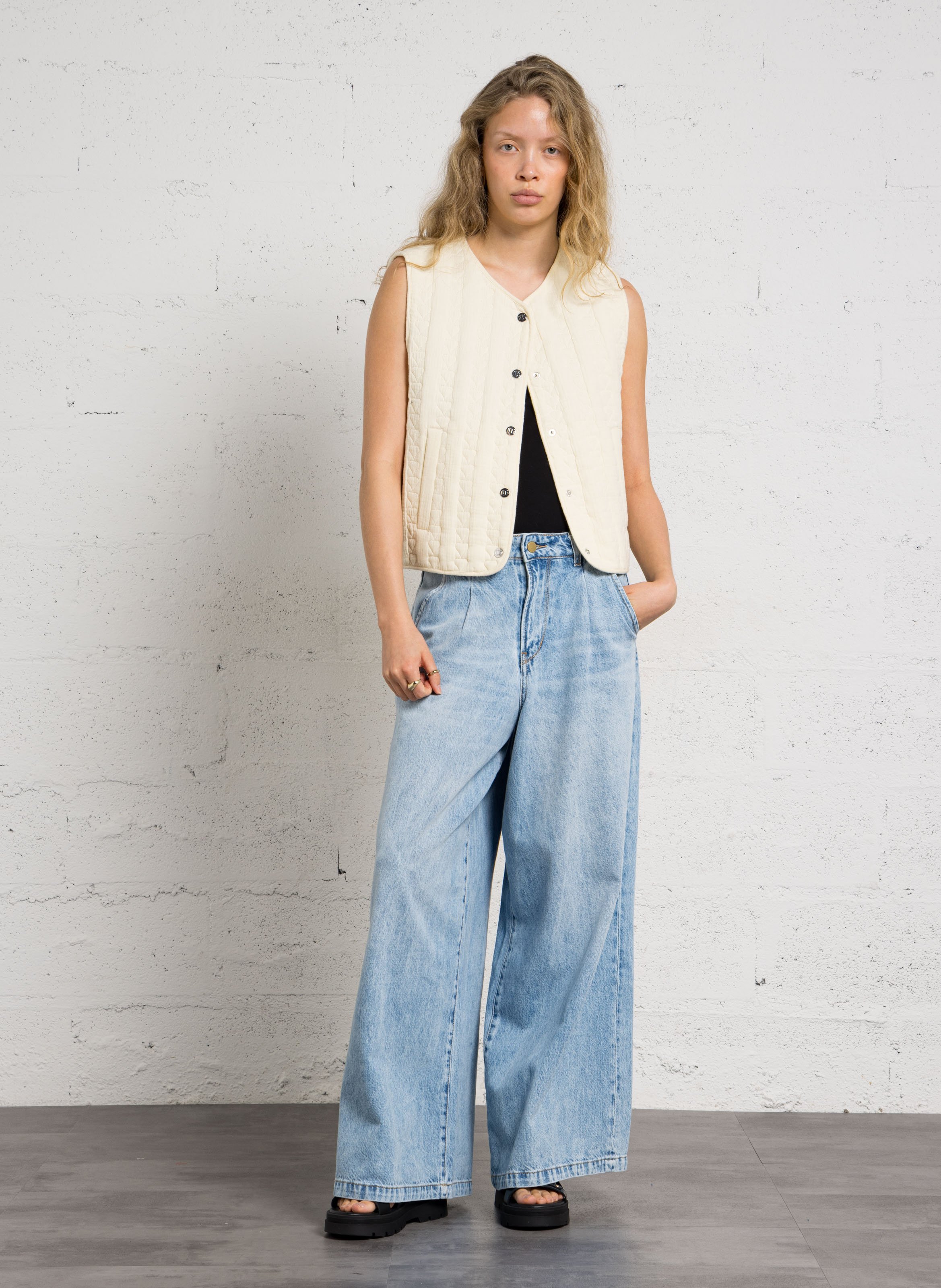 Round-neck cotton jacket LE TEMPS DES CERISES Blue