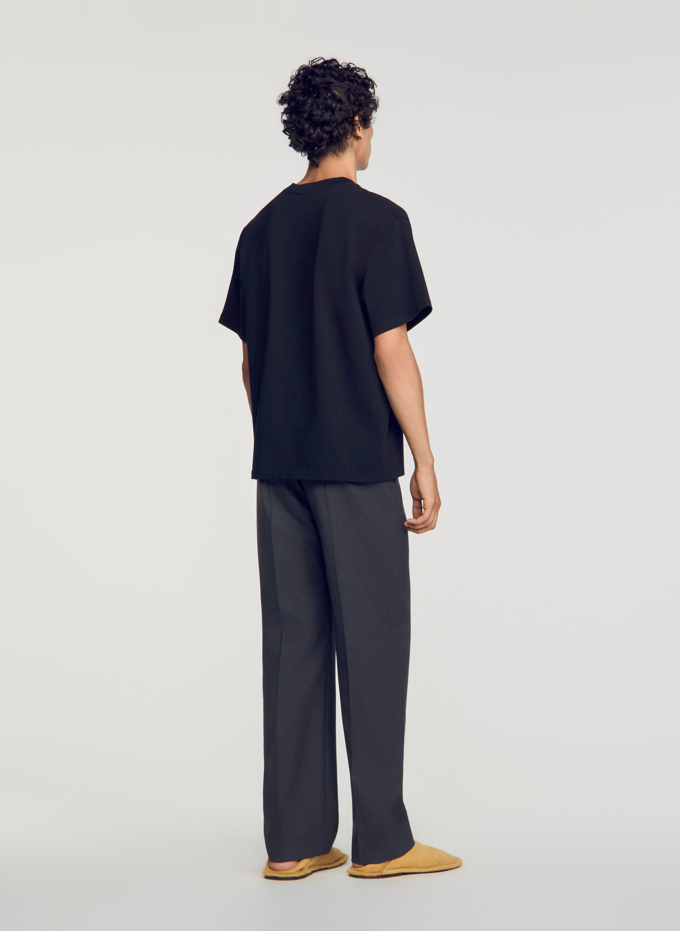 Effen recht T-shirt SANDRO Zwart